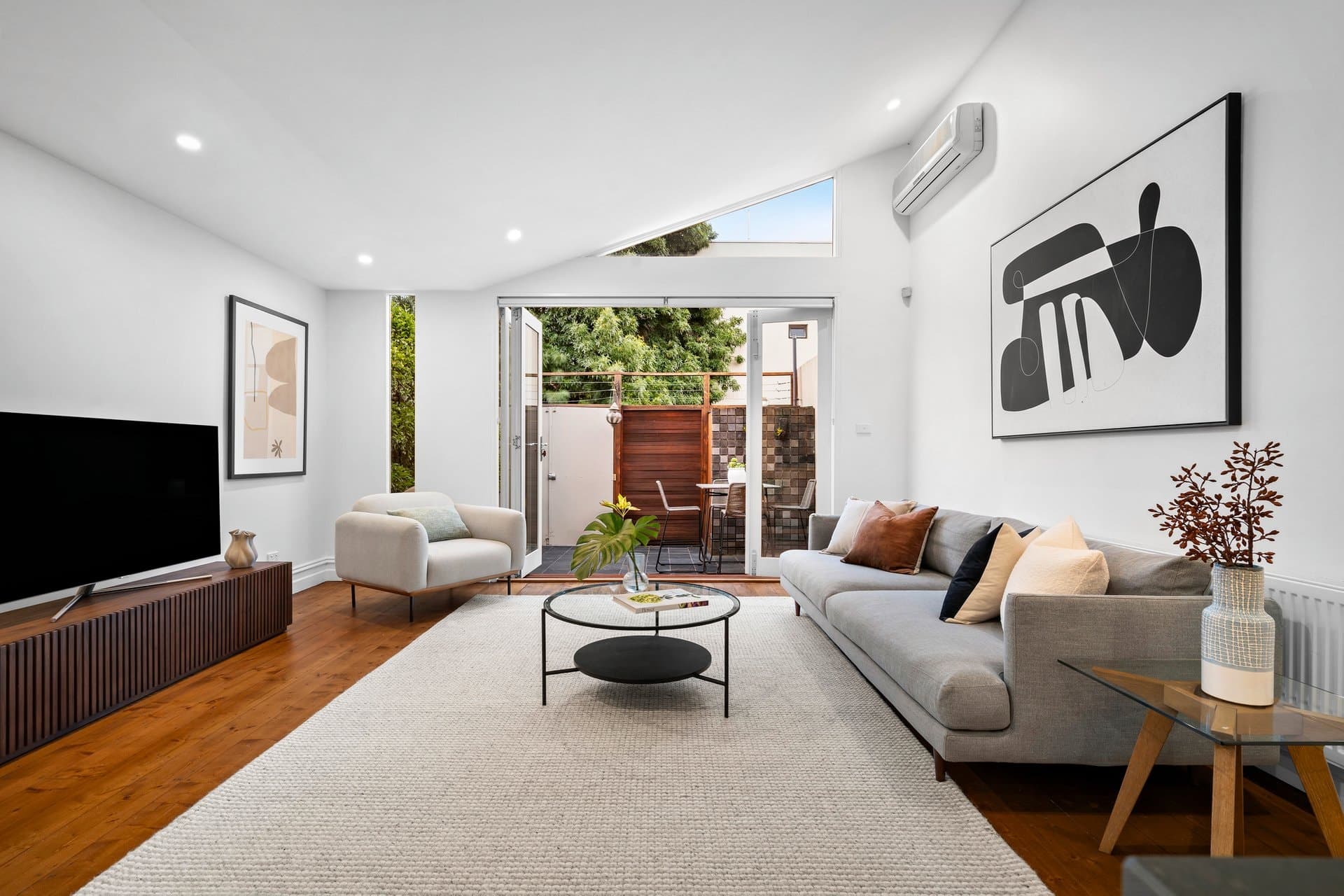 8 Greig Street, Albert Park - Thumbnail 3