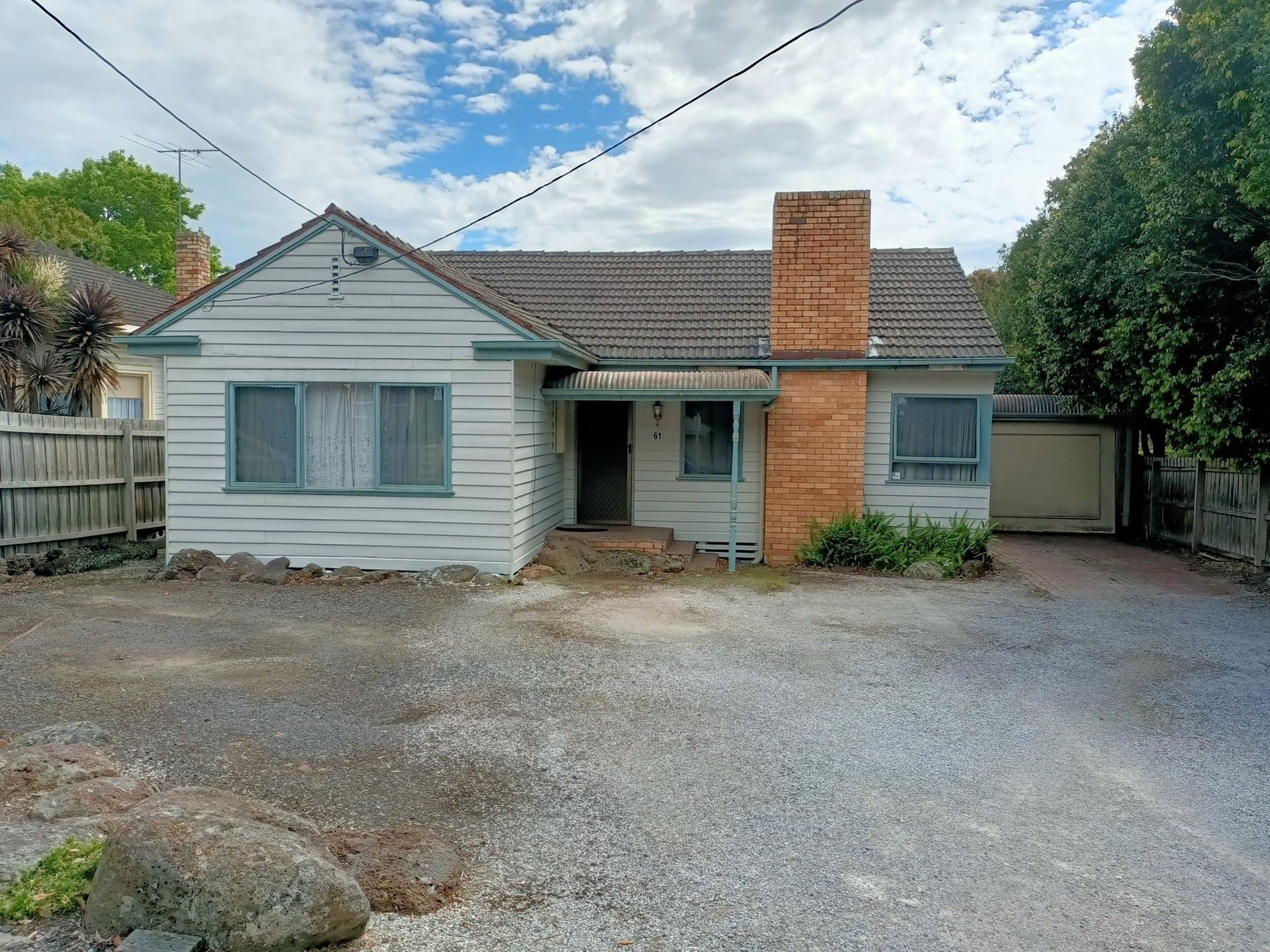 61 Melrose Street, Mont Albert North - Thumbnail 2