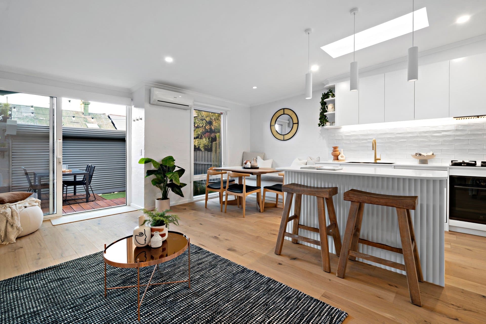 153 Evans Street, Port Melbourne - Thumbnail 4