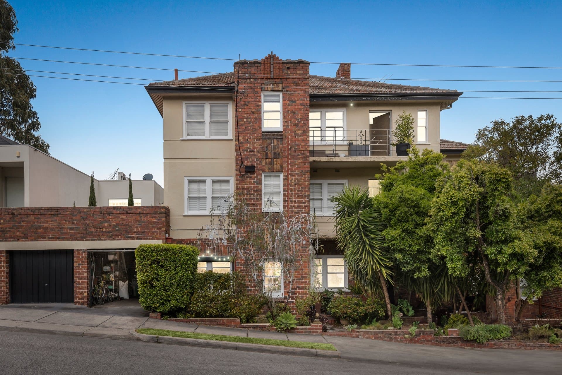 6/468 Glenferrie Road, Hawthorn - Image 1