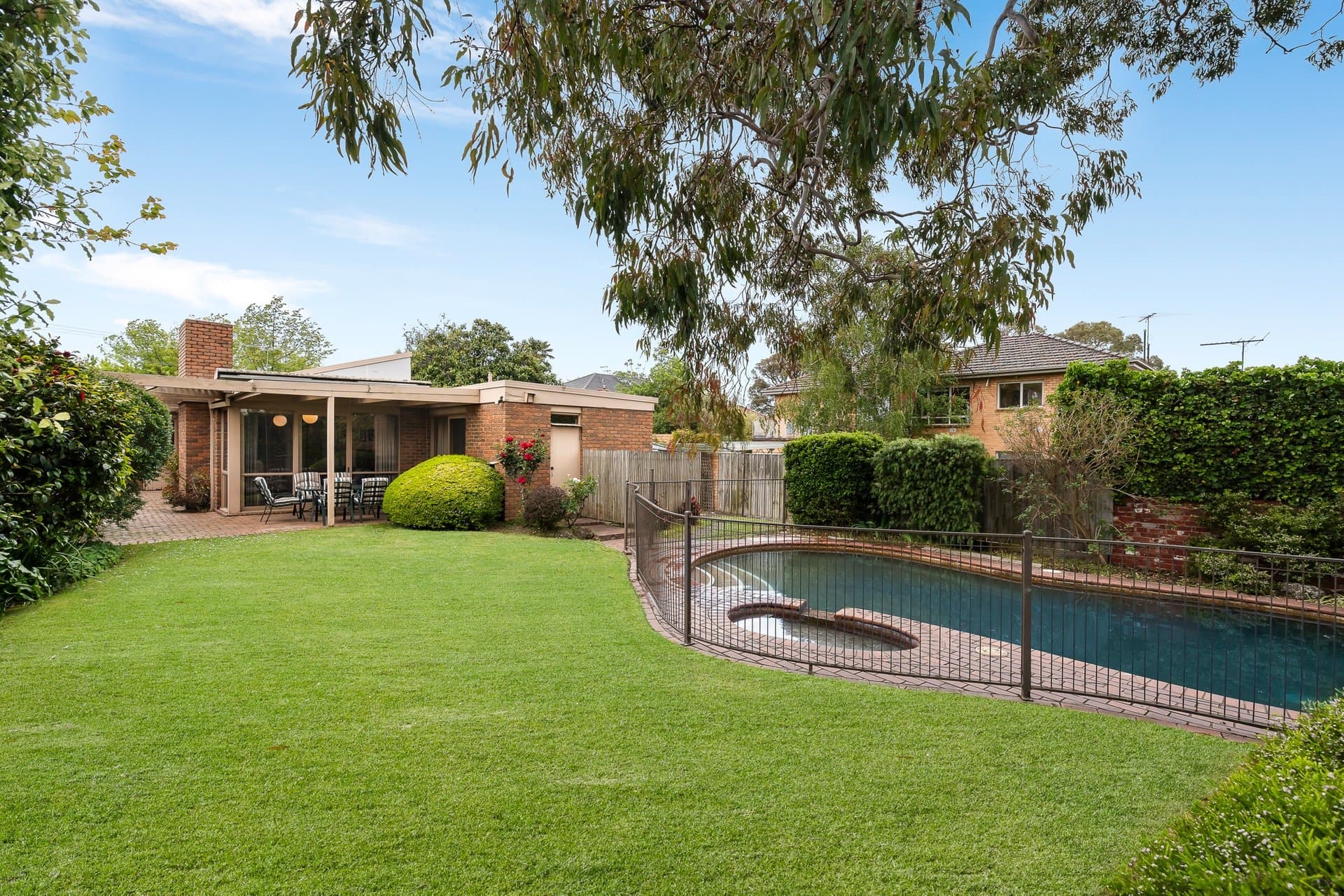 1 Deepdene Road, Deepdene - Thumbnail 2