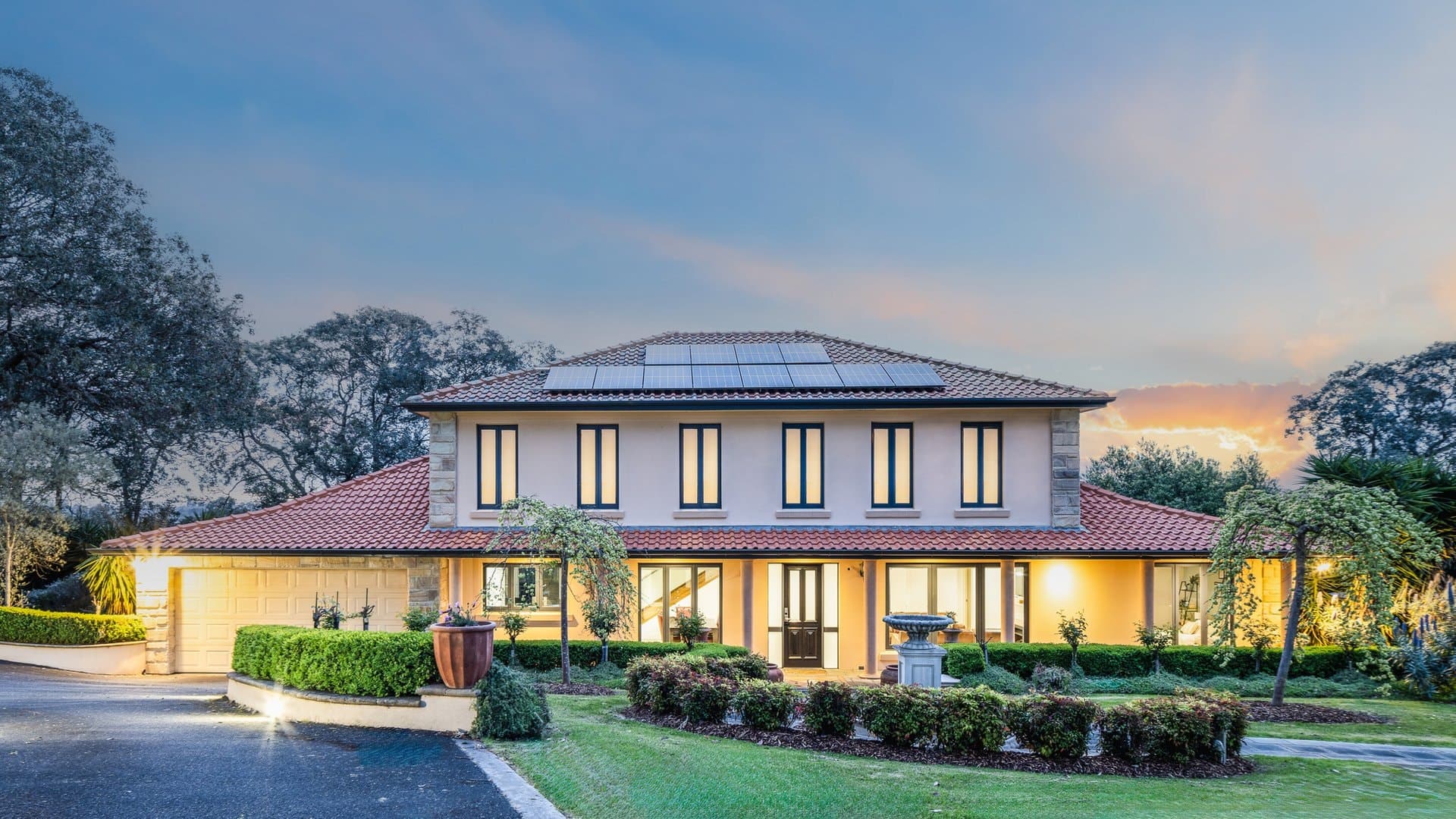 251-255 Tindals Road, Warrandyte - Image 1