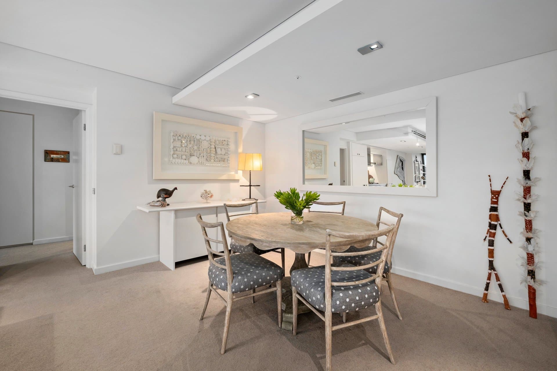 1402/250 St Kilda Road, Southbank - Thumbnail 6