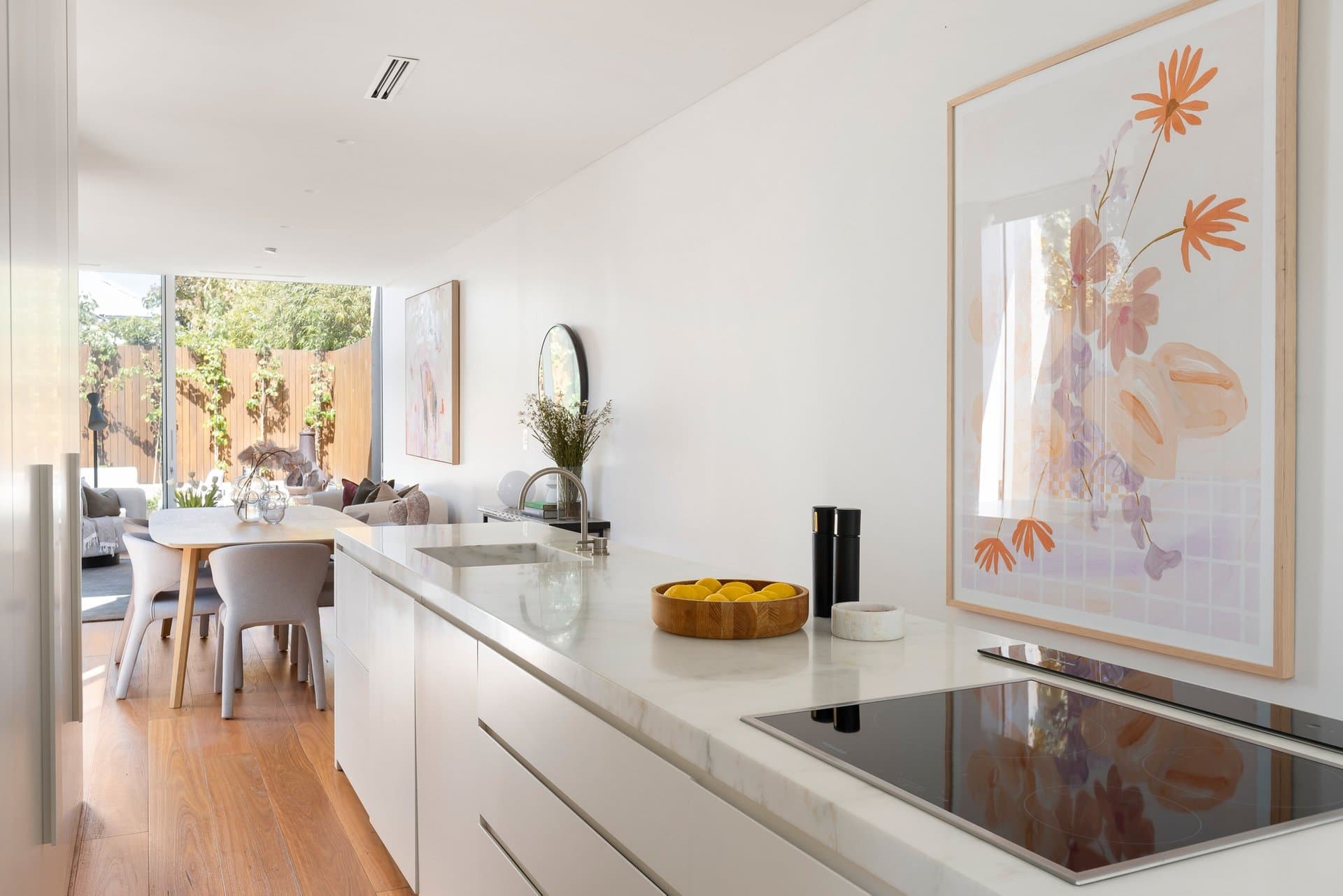 14 St John Street, Windsor - Thumbnail 2