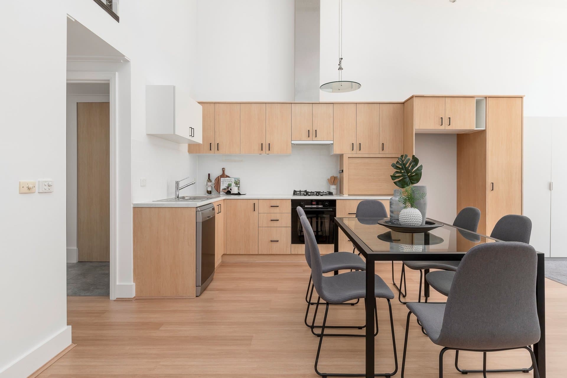 4/765 Burwood Road, Hawthorn East - Thumbnail 2