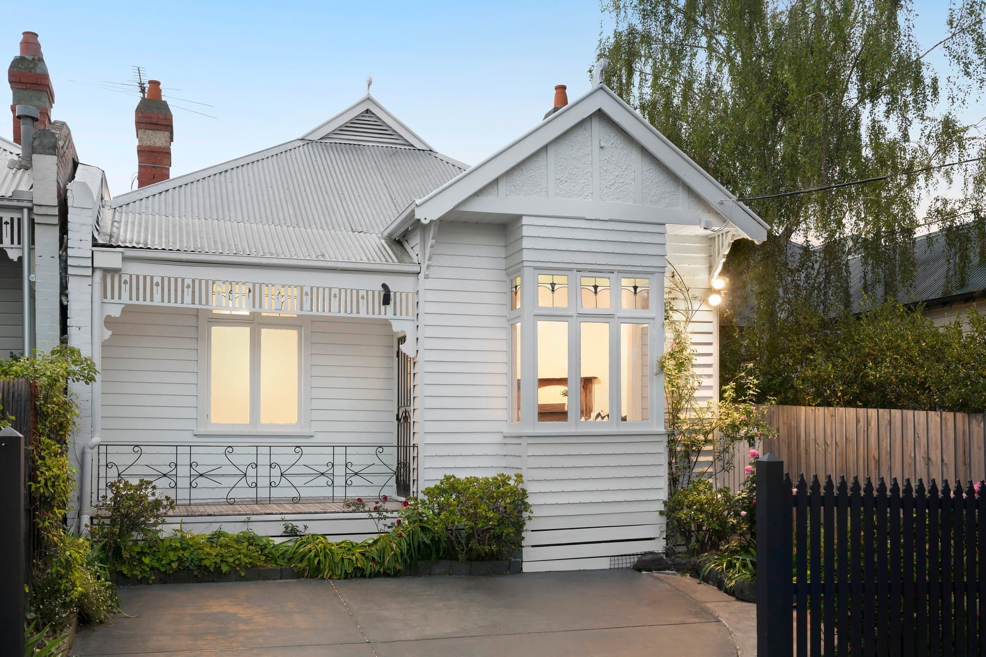 17 Maitland Street, Glen Iris - Image 1
