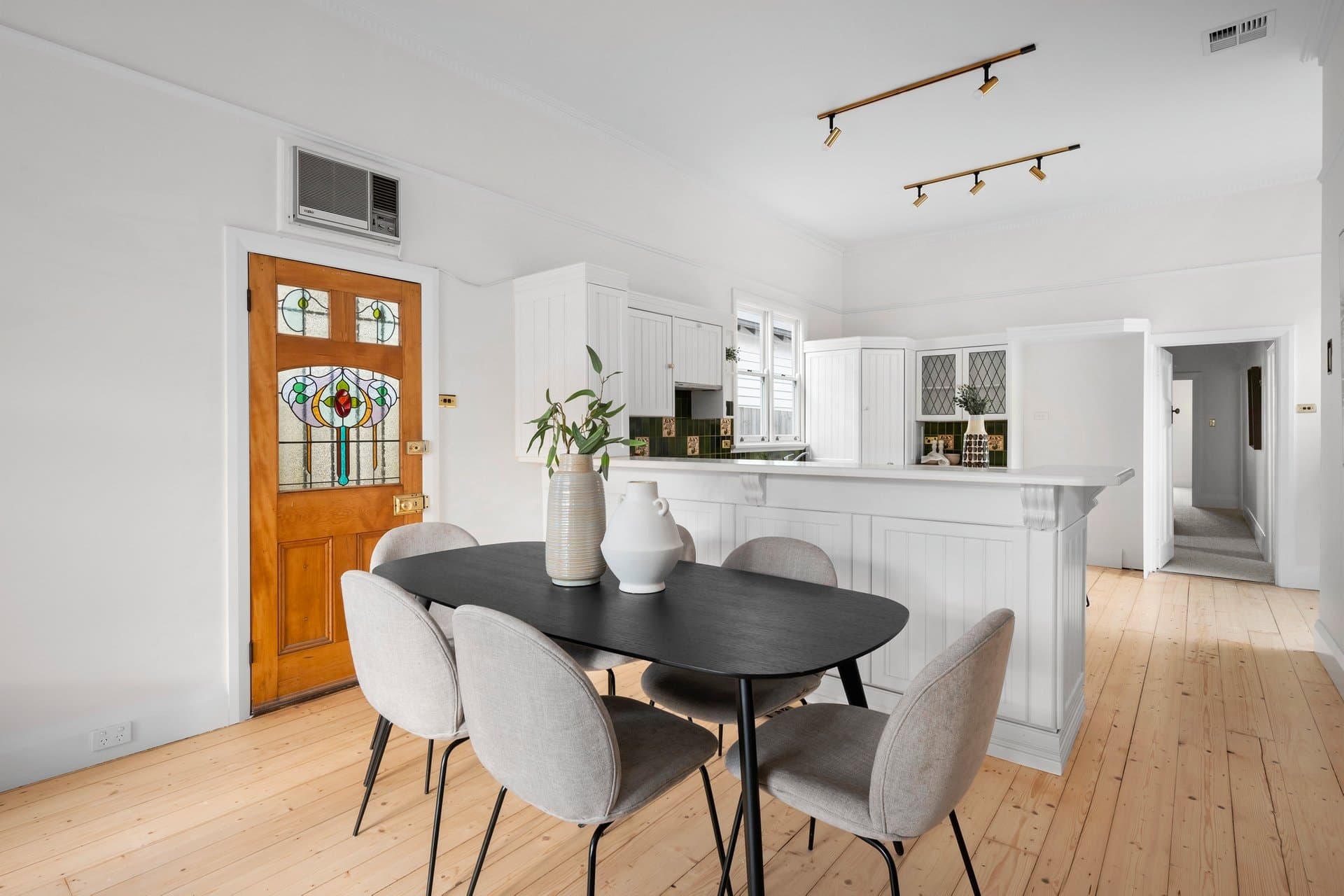 17 Maitland Street, Glen Iris - Thumbnail 4