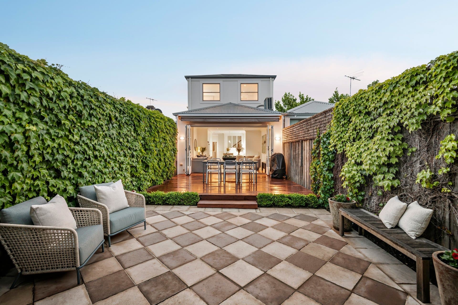 68 Richardson Street, Albert Park - Thumbnail 2