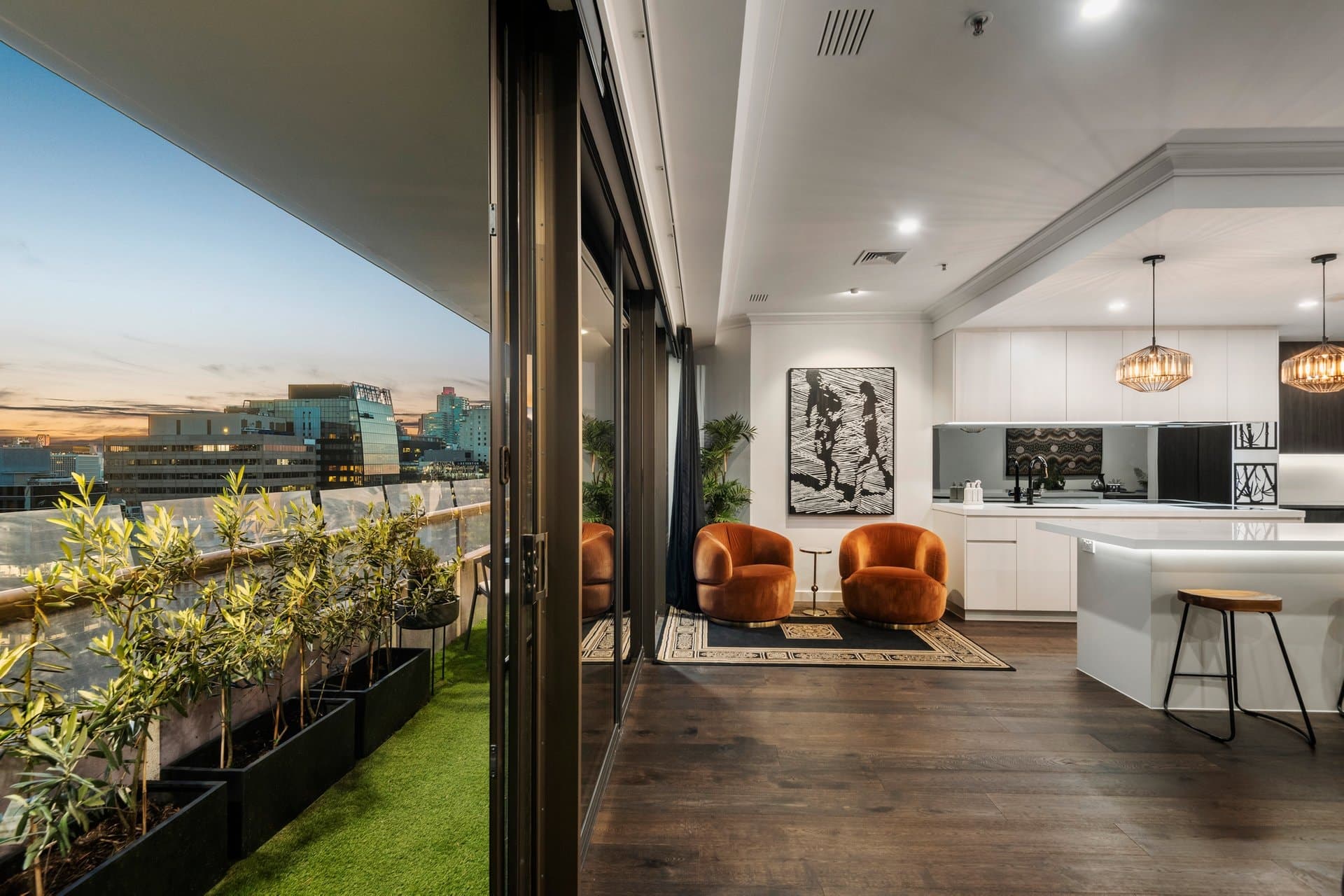 P4 431 St Kilda Road, Melbourne - Image 1