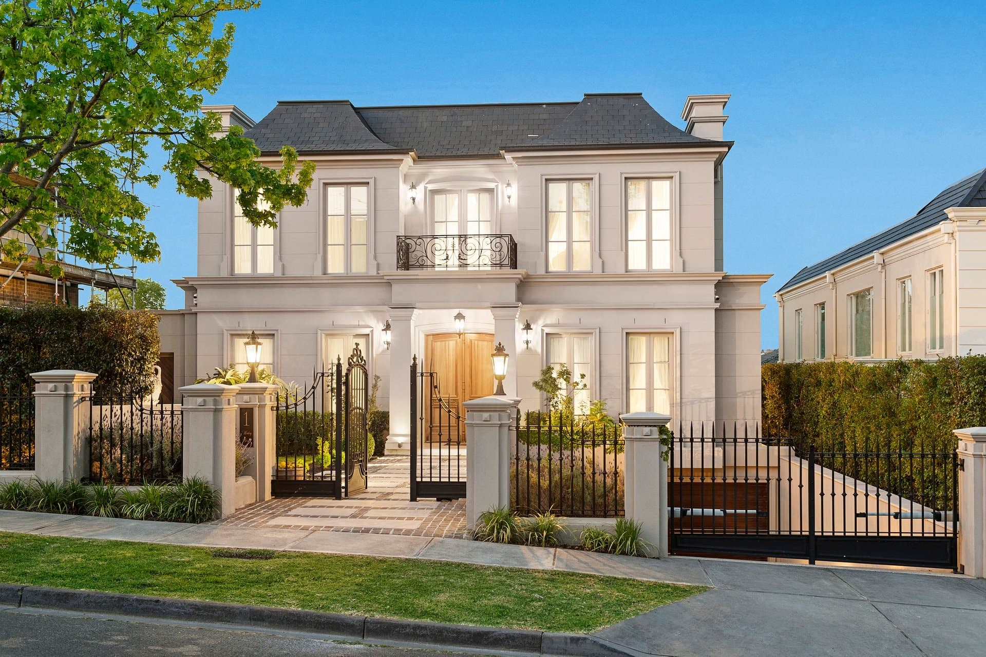 1 Henley Street, Balwyn - Image 1