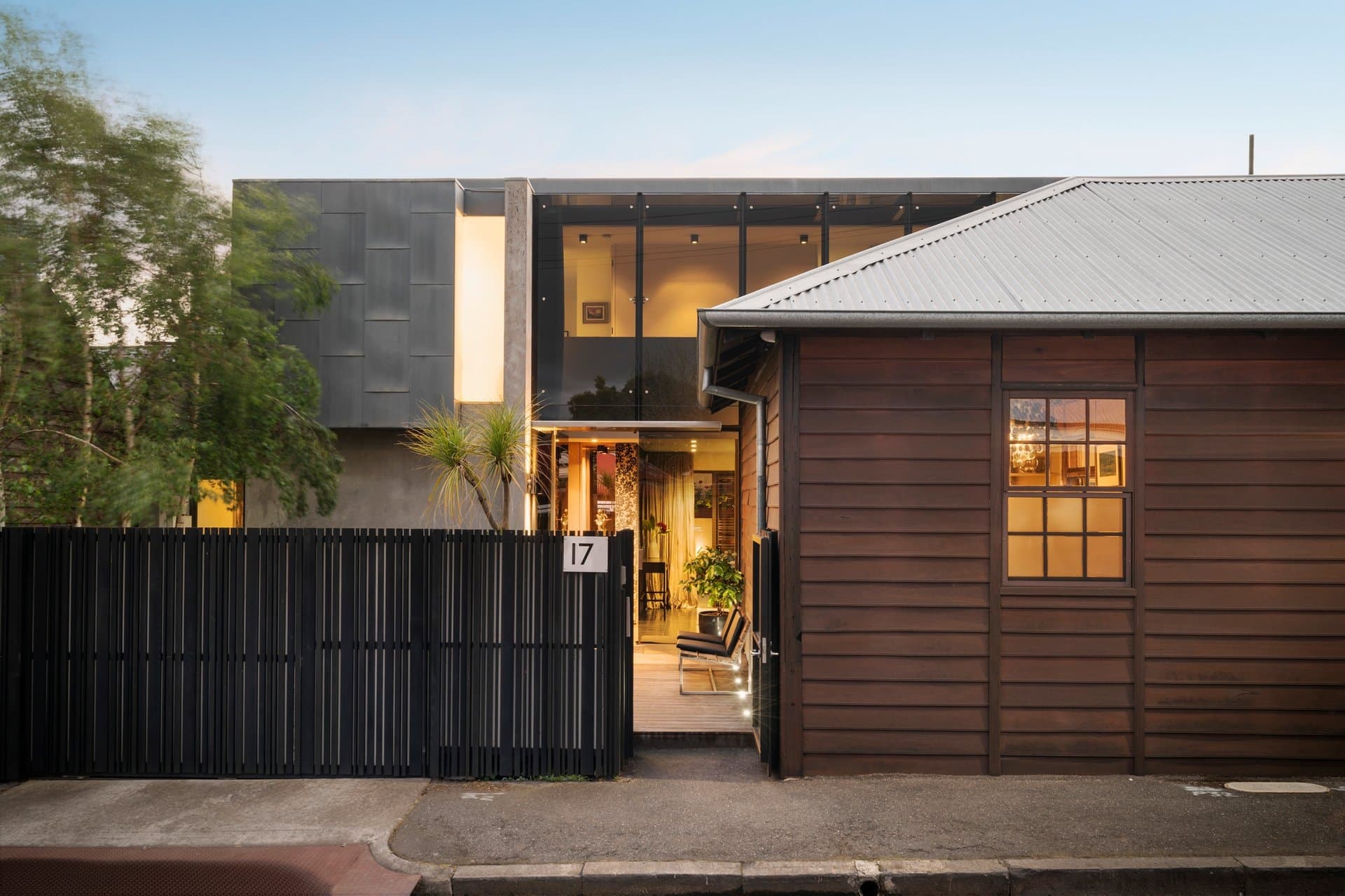 17 Coventry Place, South Melbourne - Thumbnail 2