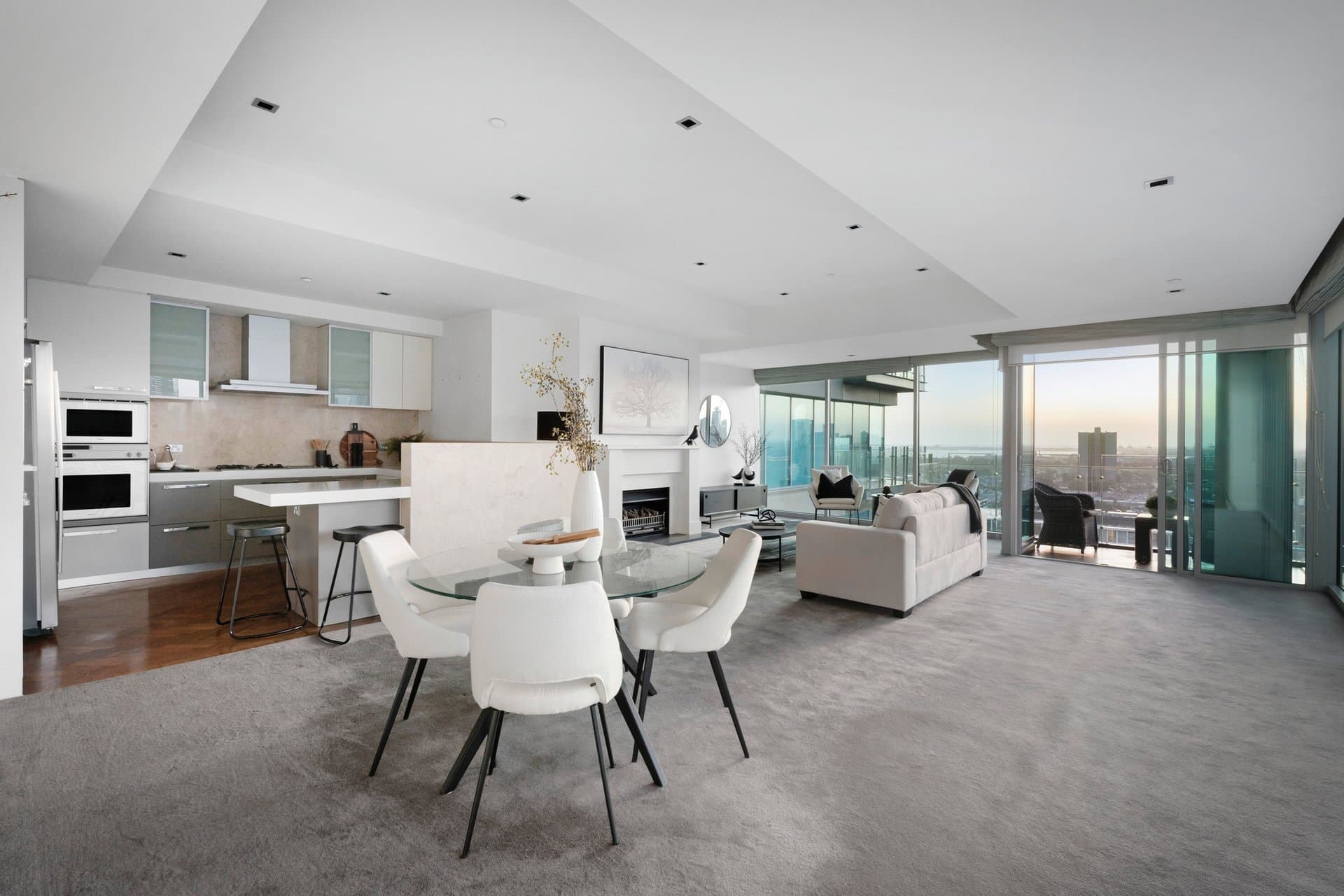 2403/368 St Kilda Road, Melbourne - Thumbnail 4