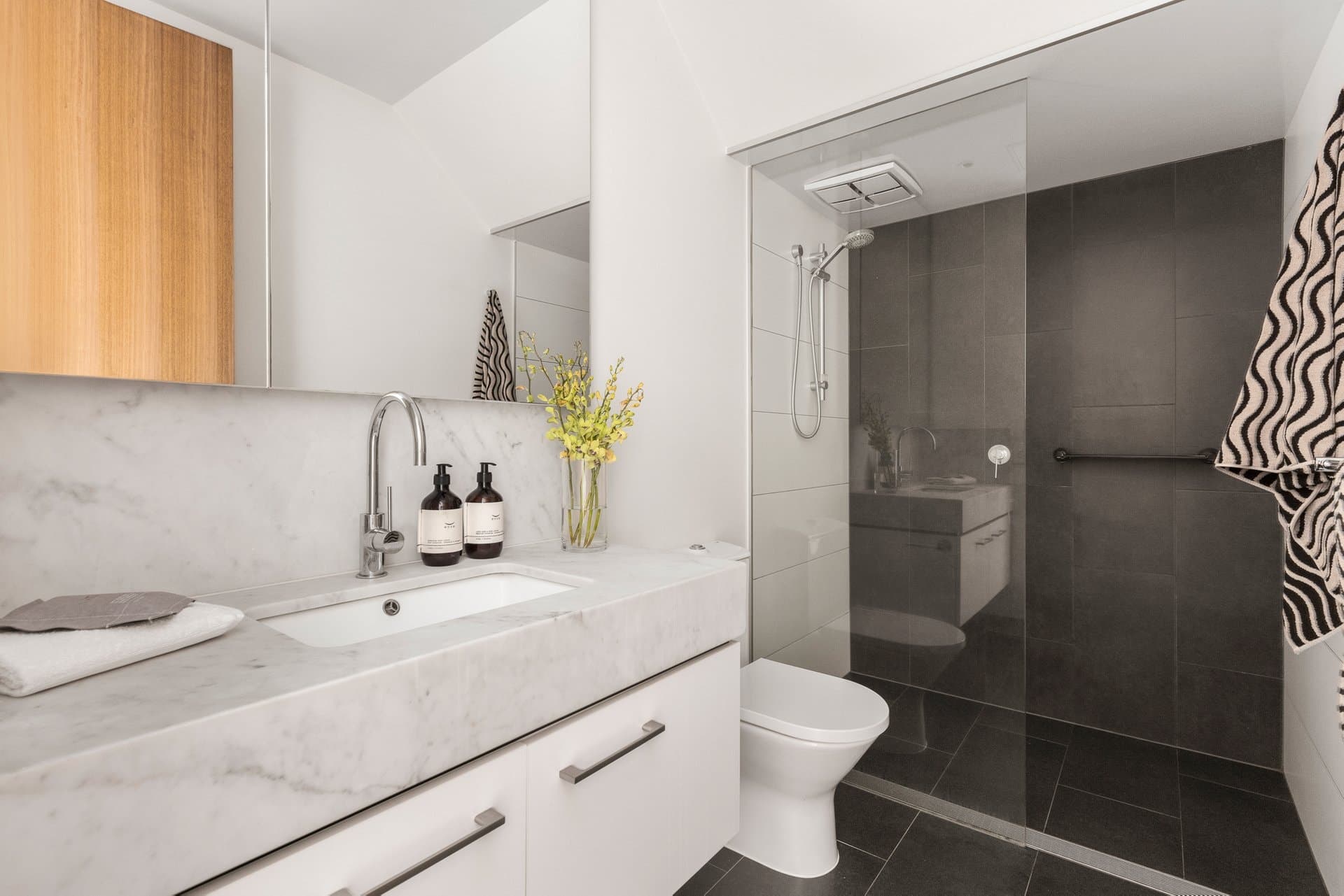 1/15 Irving Avenue, Prahran - Thumbnail 8