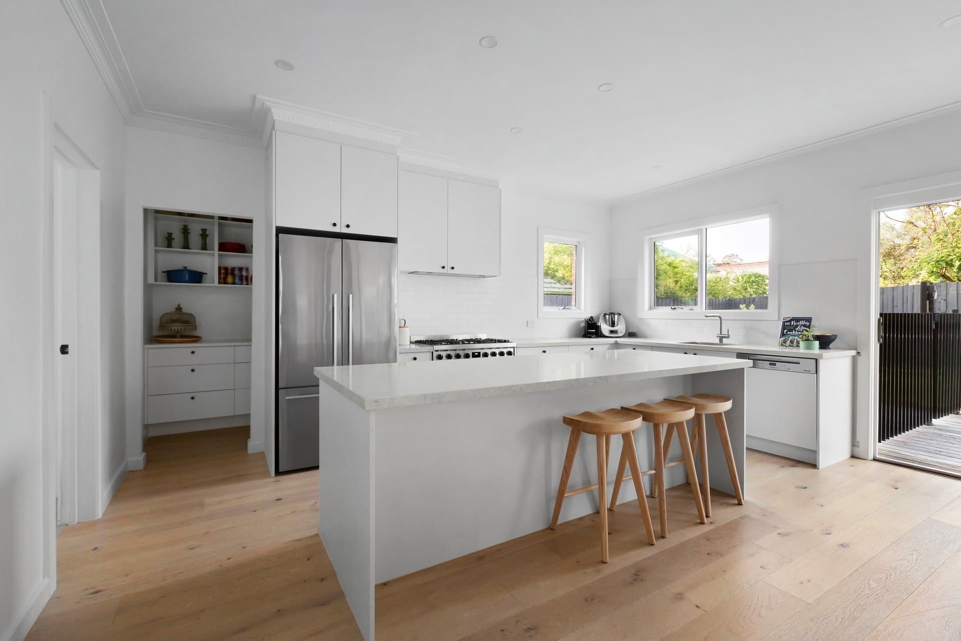 34 Dent Street, Glen Iris - Thumbnail 4