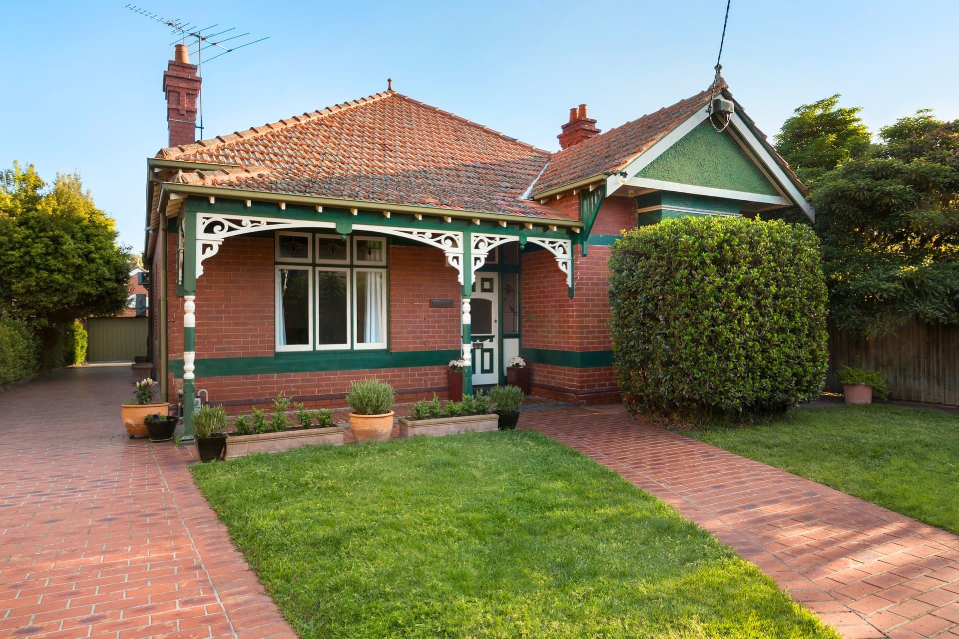 246 Waverley Road, Malvern East - Image 1