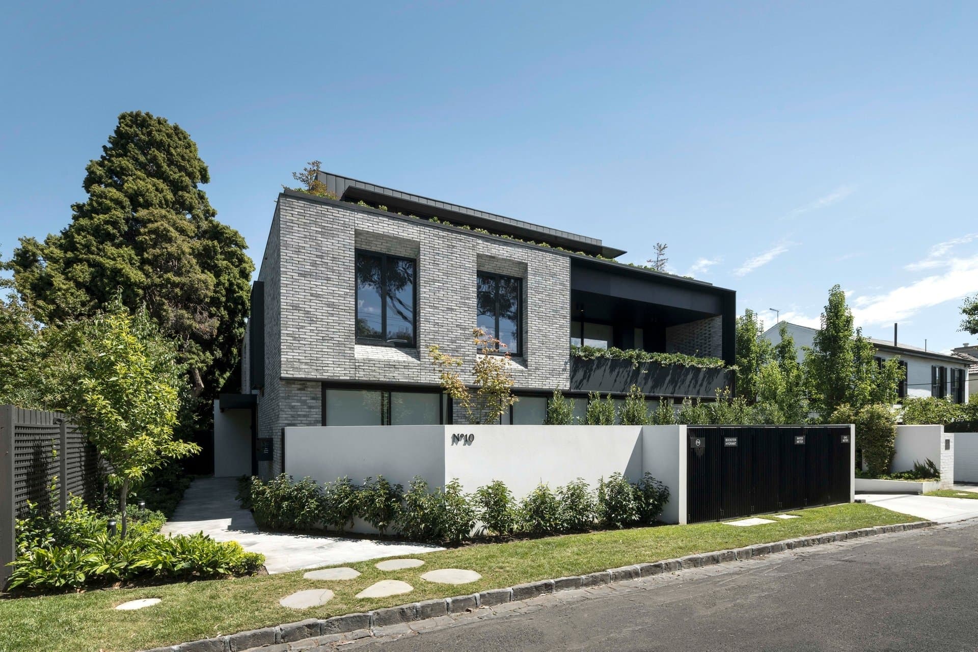 Sub-Penthouse, 10 Devorgilla Avenue, Toorak - Image 1