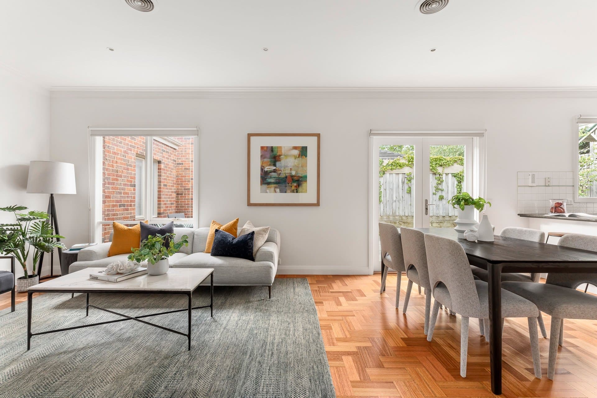 2/114 Guildford Road, Surrey Hills - Thumbnail 2