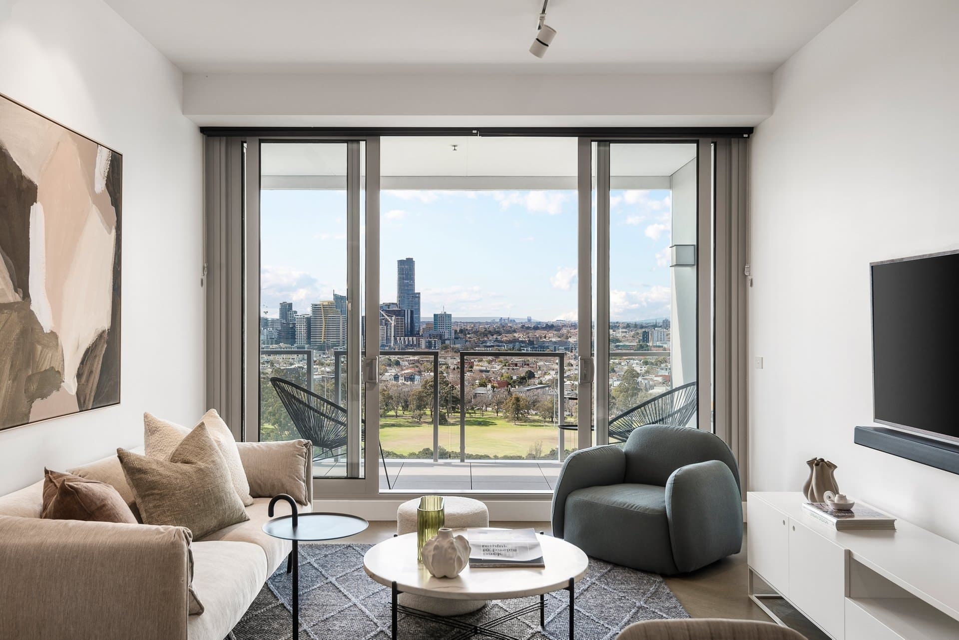 1509/499 St Kilda Road, Melbourne - Image 1