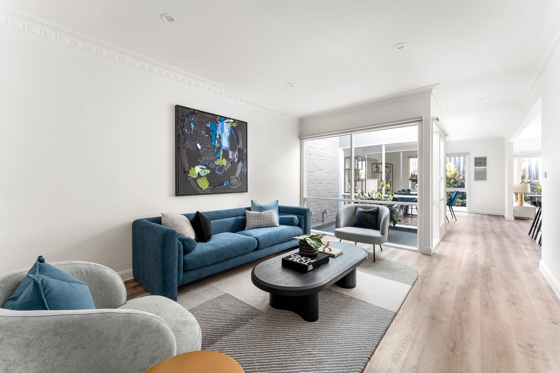5 Hugh Street, Hawthorn East - Thumbnail 2