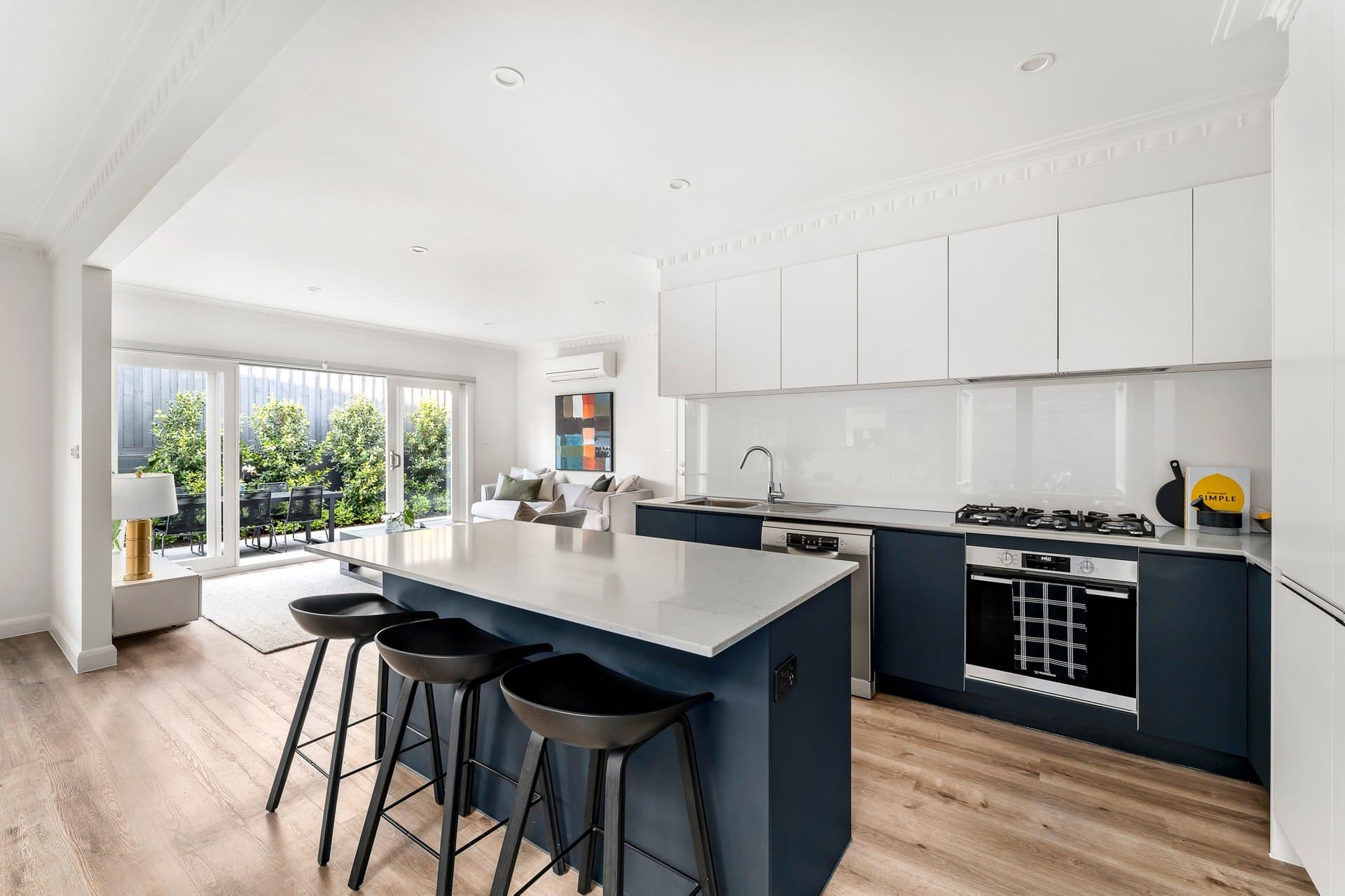 5 Hugh Street, Hawthorn East - Thumbnail 4