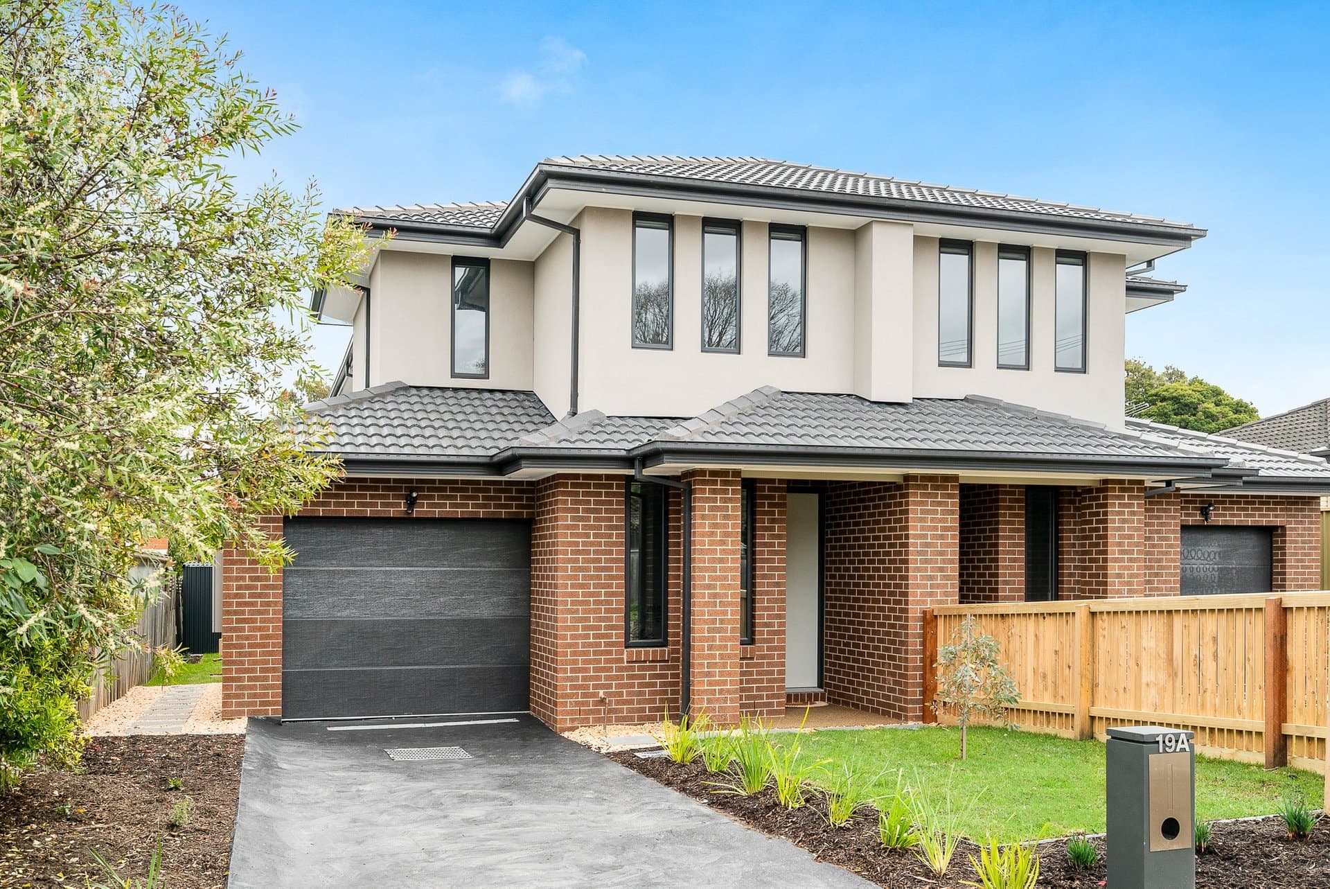 19A Allanfield Crescent, Wantirna South - Image 1