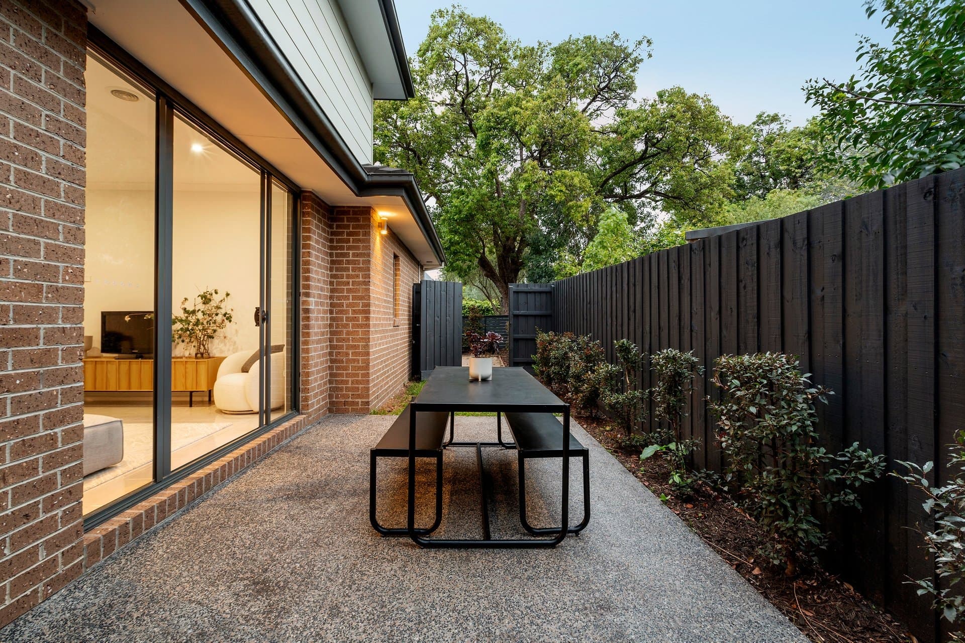 11 Southland Street, Glen Iris - Thumbnail 2