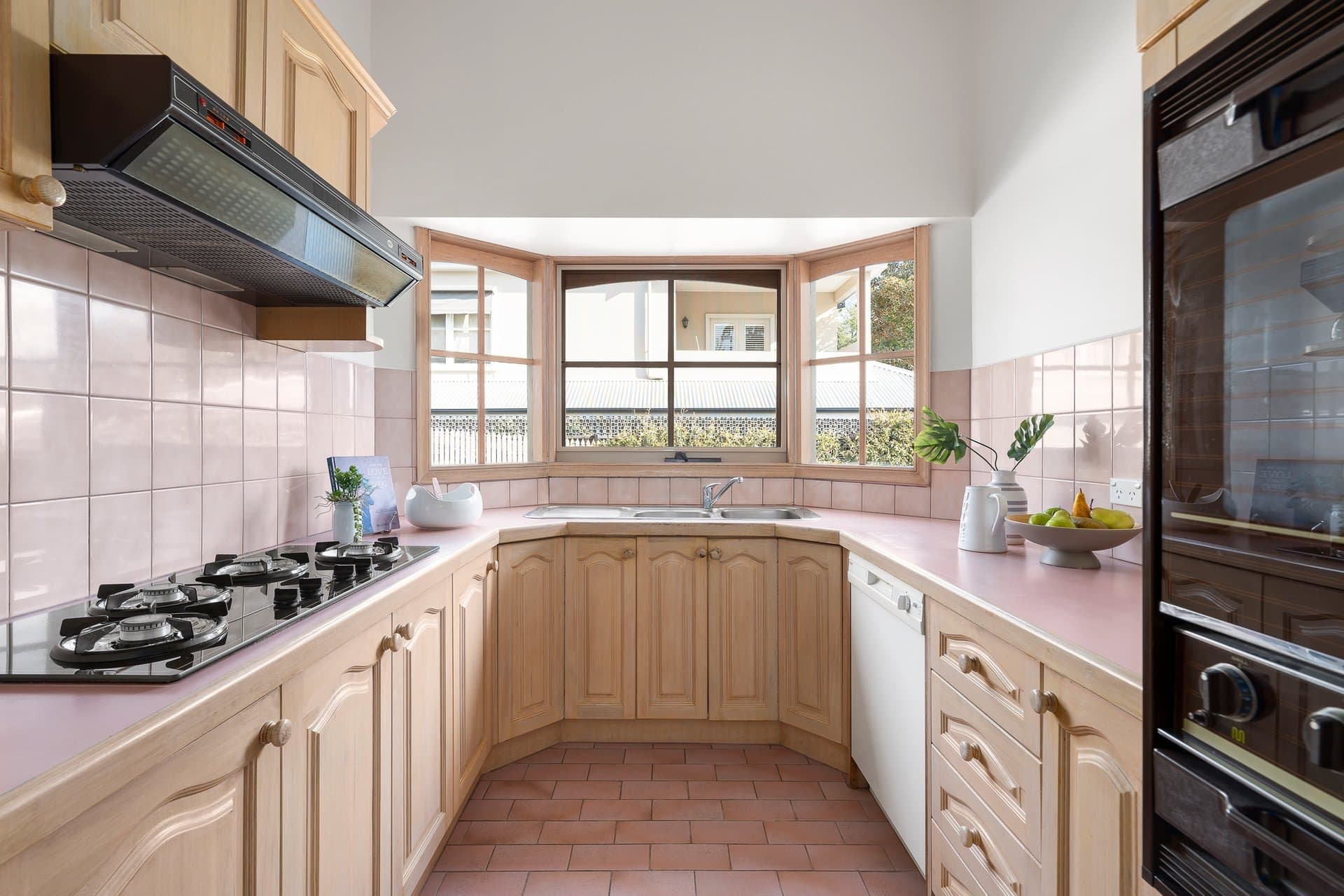 1/54 Essex Road, Surrey Hills - Thumbnail 7