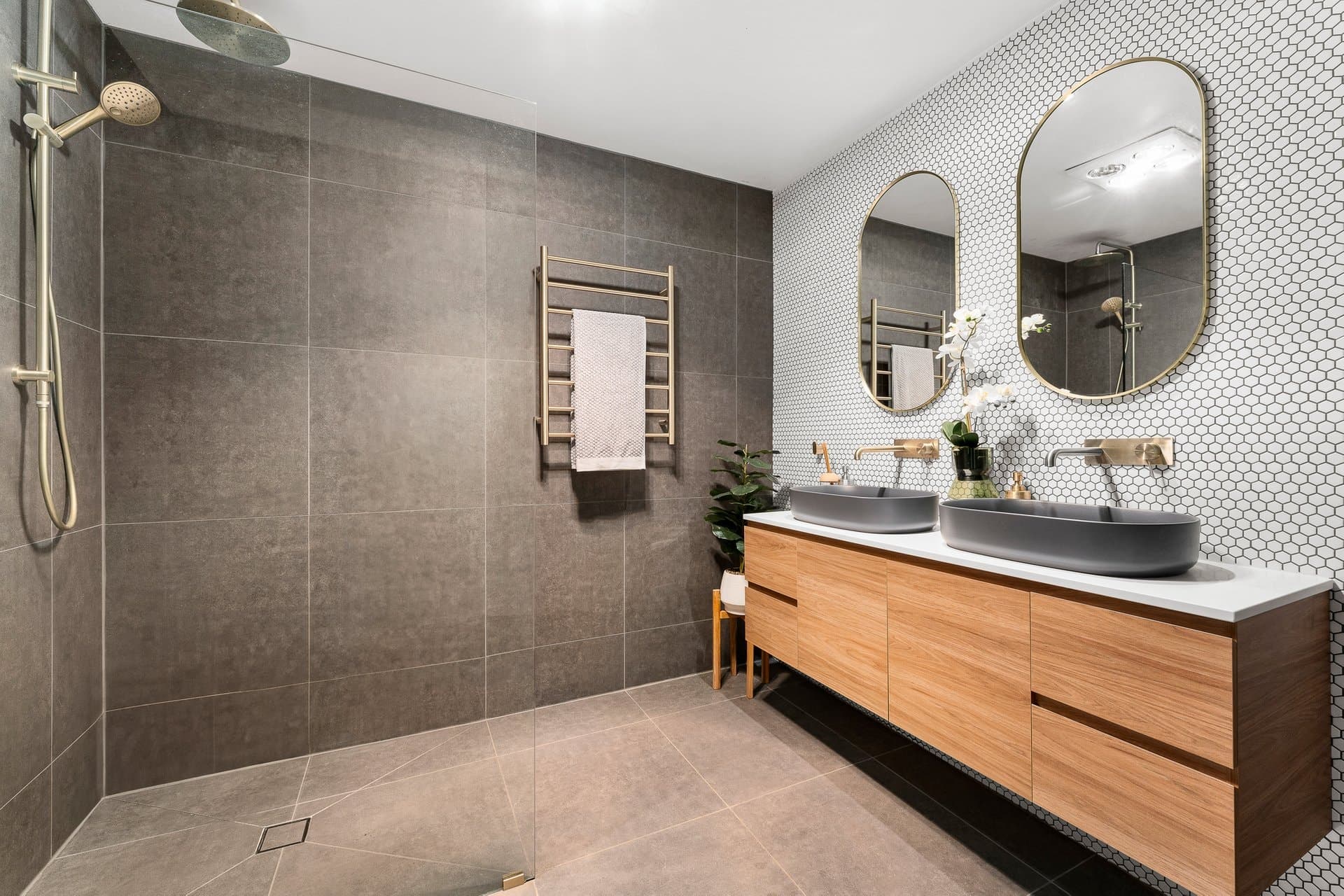 9 Aton Street, North Warrandyte - Thumbnail 8