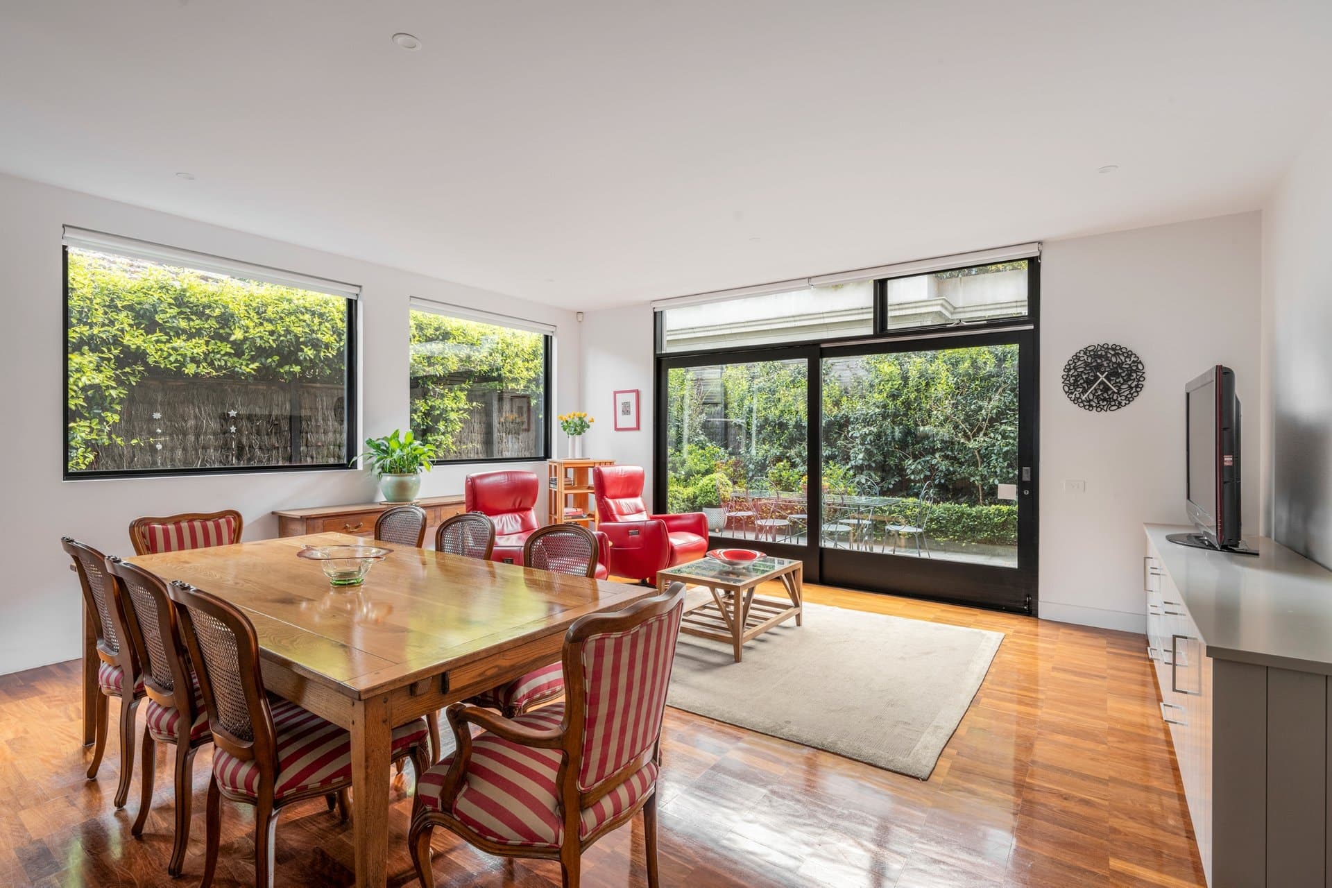 24 Carters Avenue, Toorak - Thumbnail 4