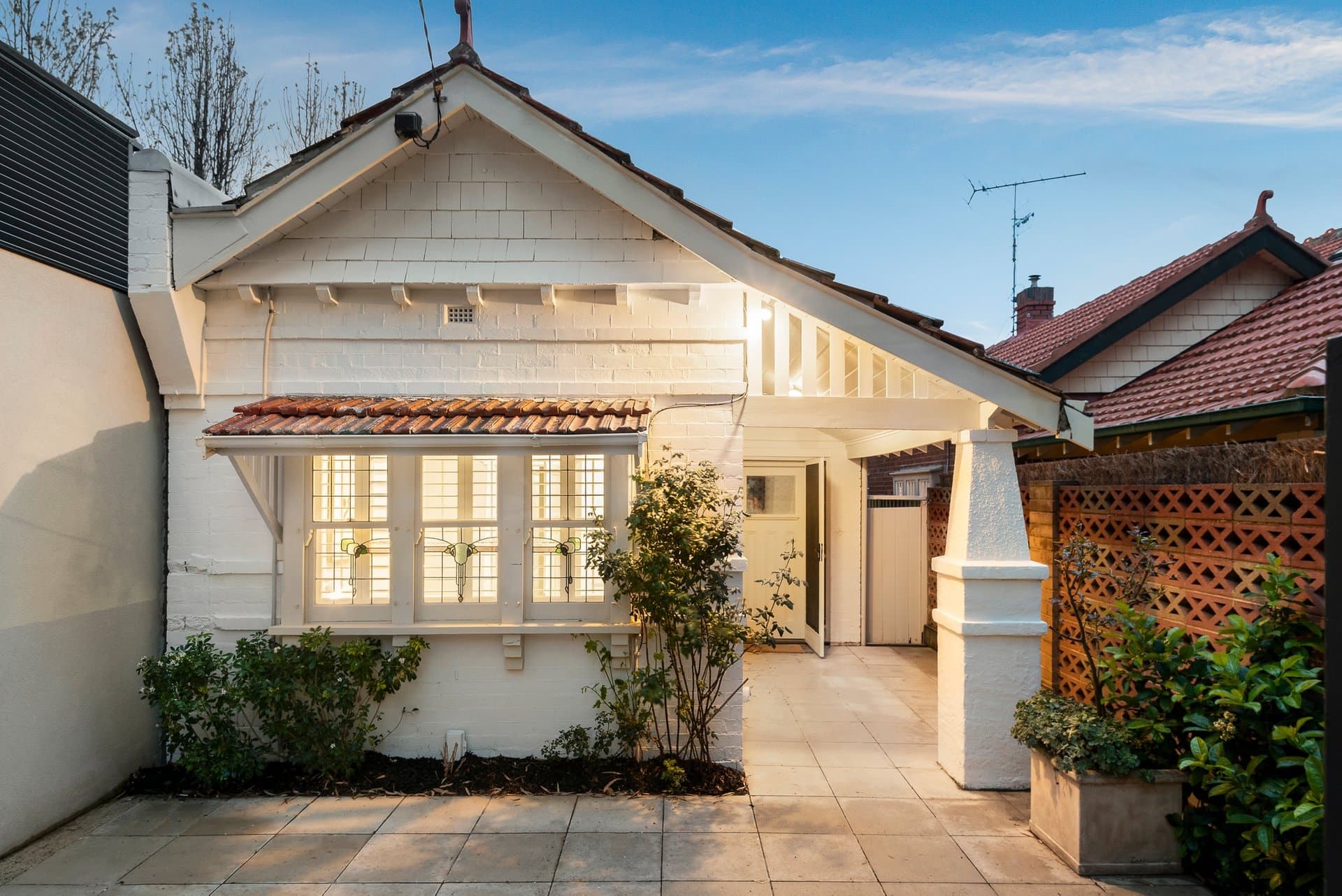 26 Fraser Street, Middle Park - Thumbnail 2