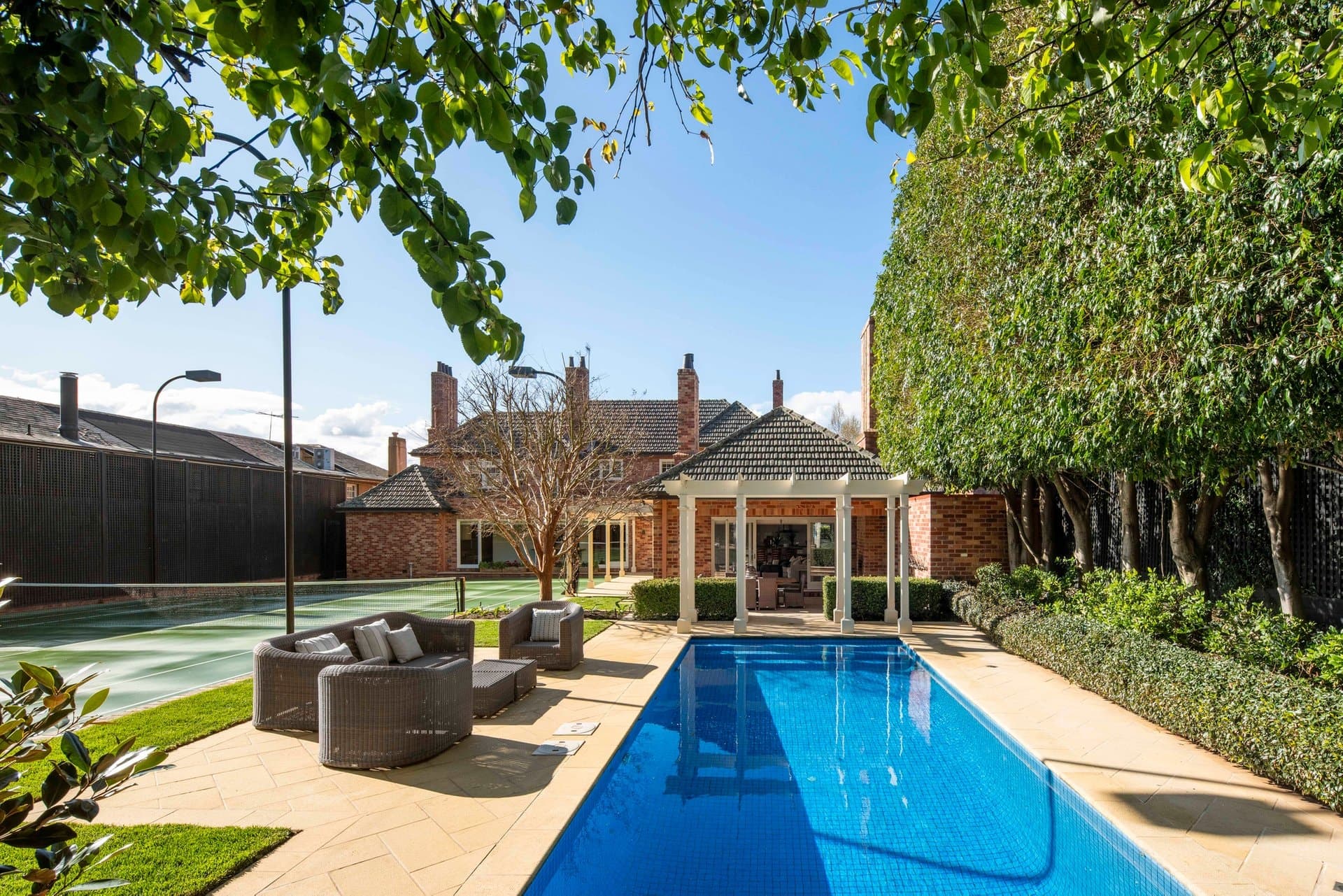 4 Lascelles Avenue, Toorak - Image 1