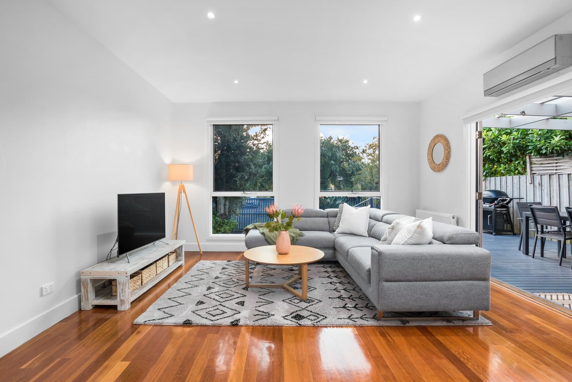 1/37 Bonanza Road, Beaumaris - Thumbnail 2