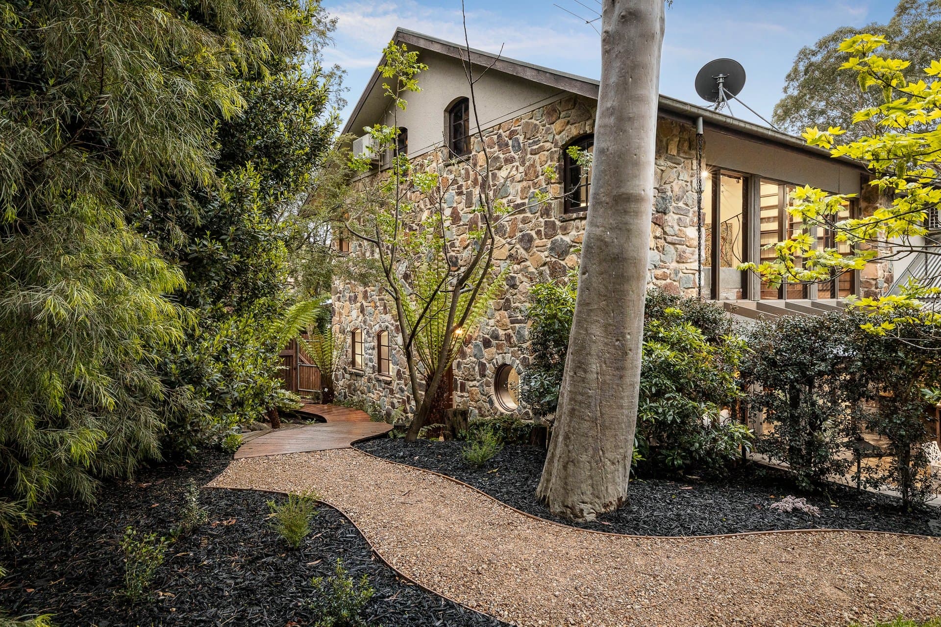 5 West End Road, Warrandyte - Thumbnail 4