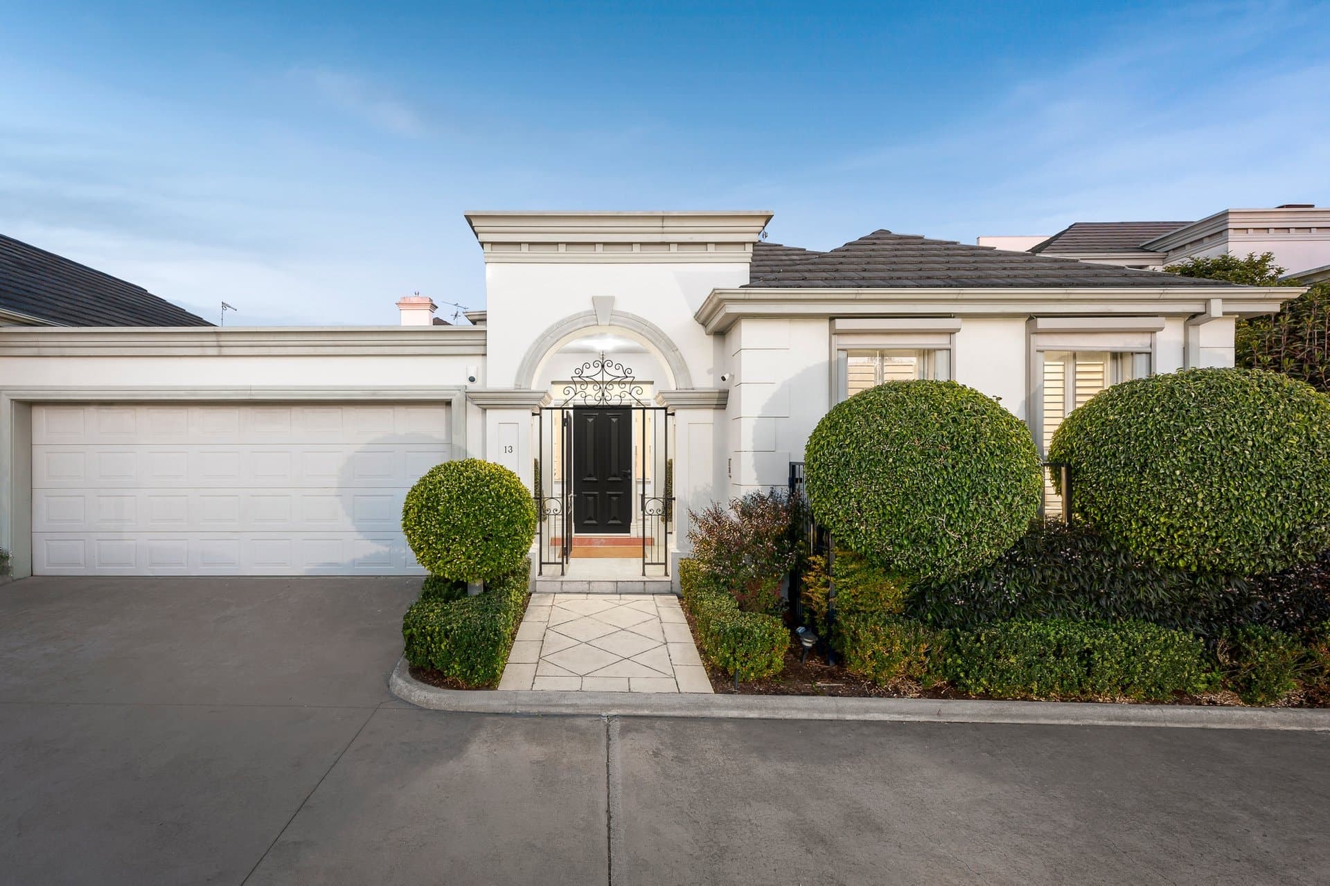 13 Tower Court, Armadale - Image 1