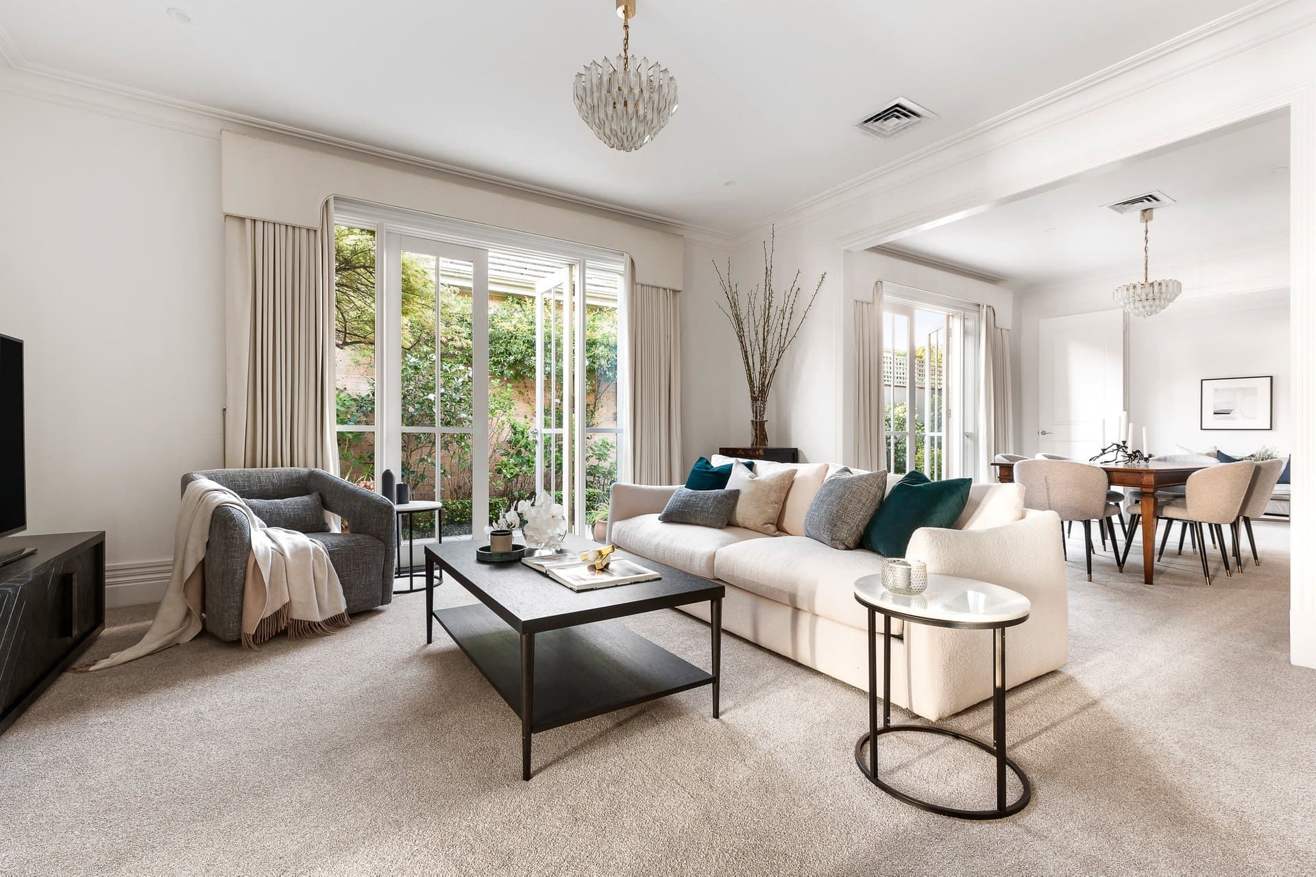 13 Tower Court, Armadale - Thumbnail 2