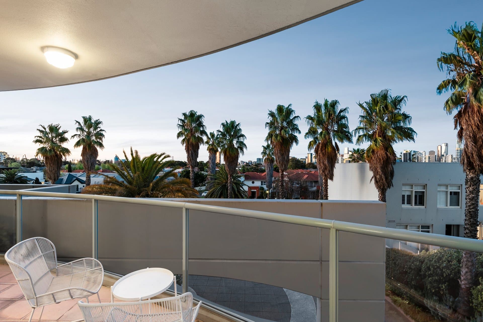 301/107 Beach Street, Port Melbourne - Thumbnail 8