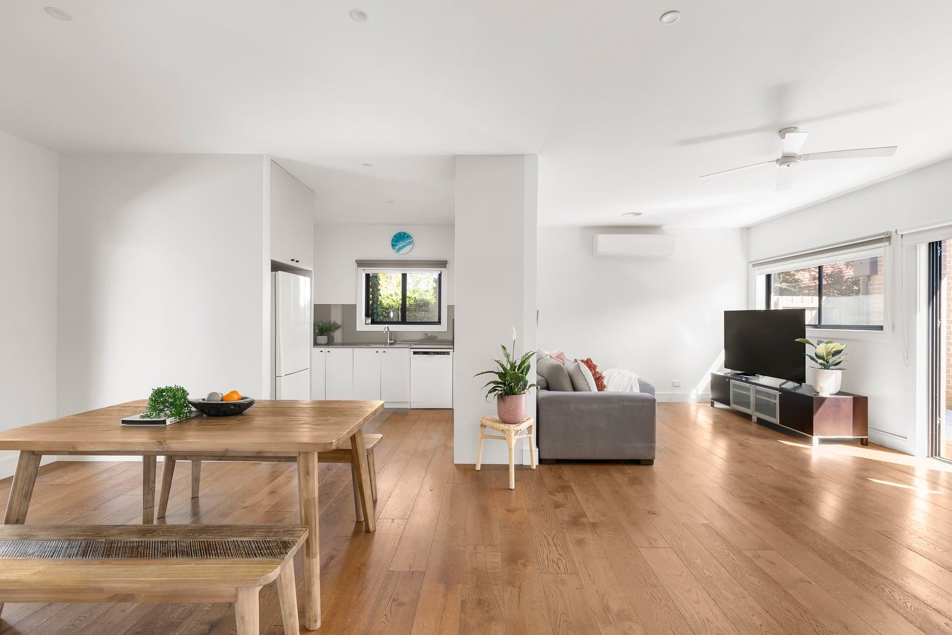 10A Warruga Court, Croydon - Thumbnail 2