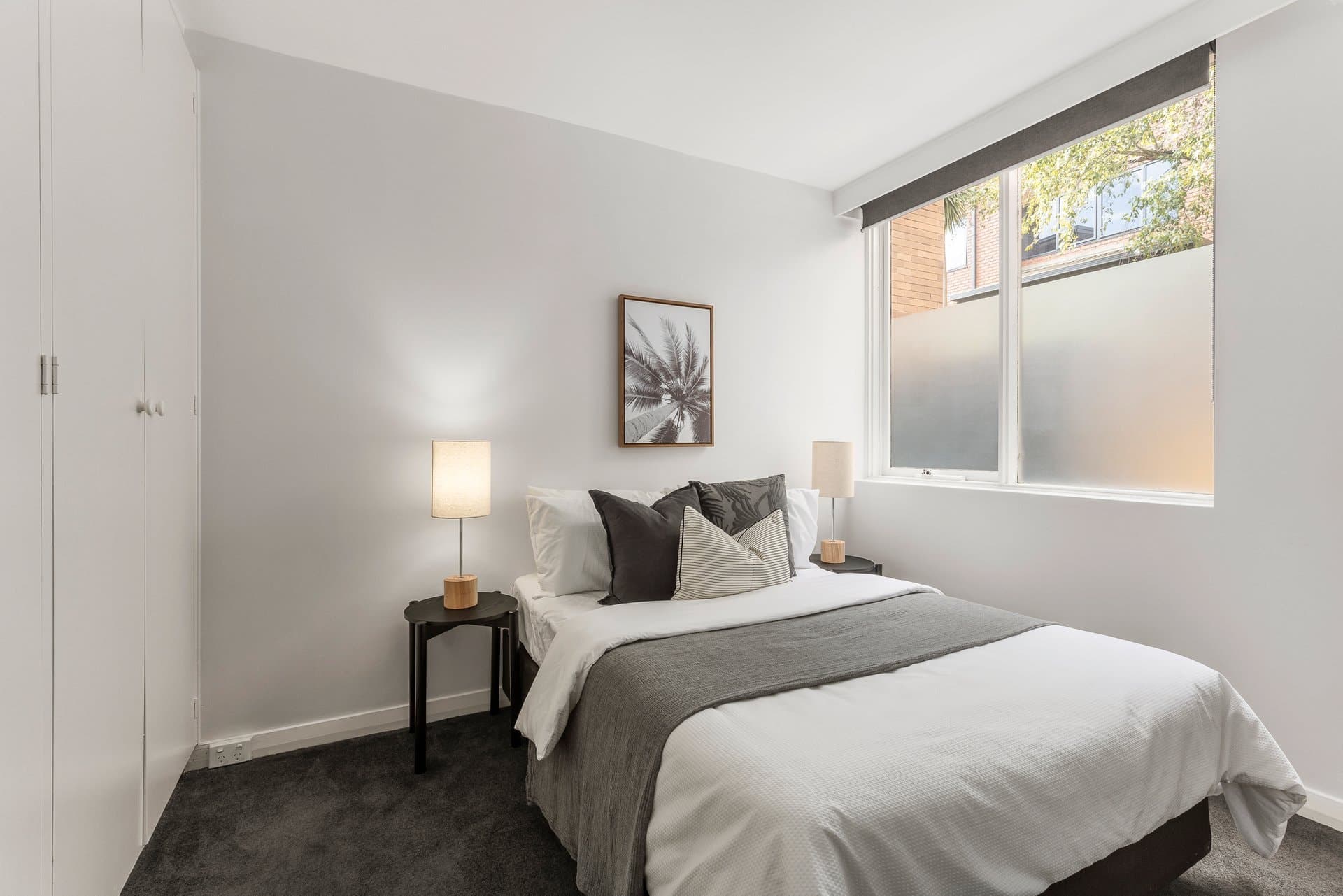2/411 Toorak Road, Toorak - Thumbnail 6
