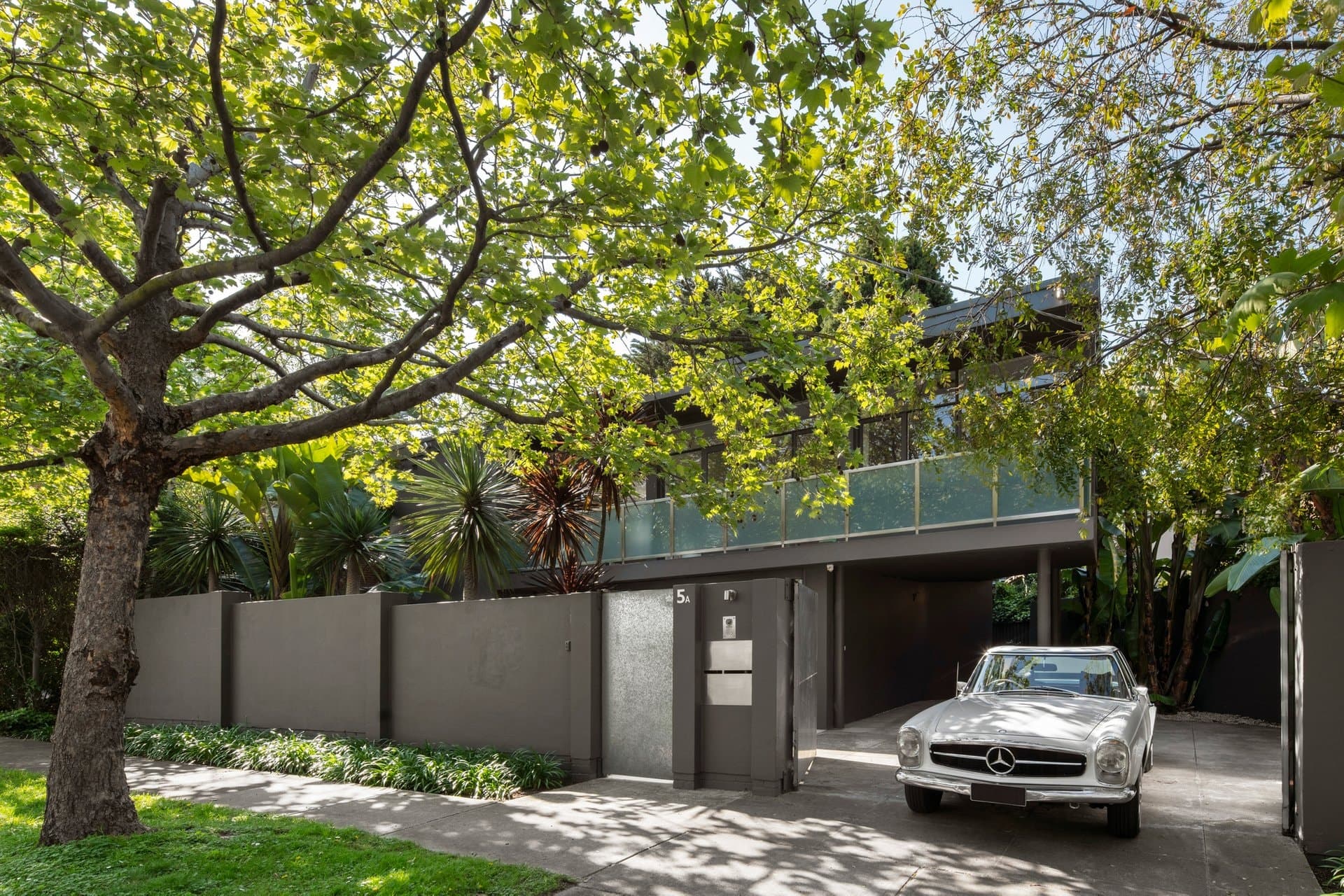 5a Torresdale Road, Toorak - Image 1