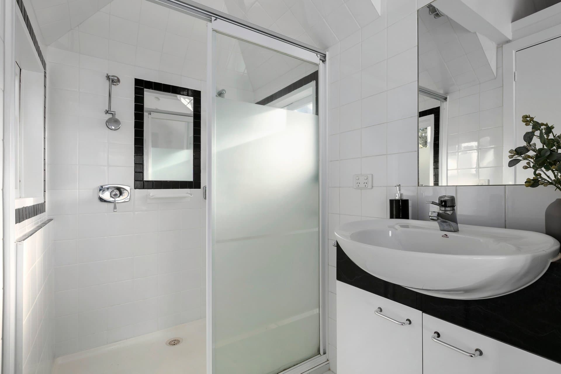 2 Little Graham Street, Albert Park - Thumbnail 7