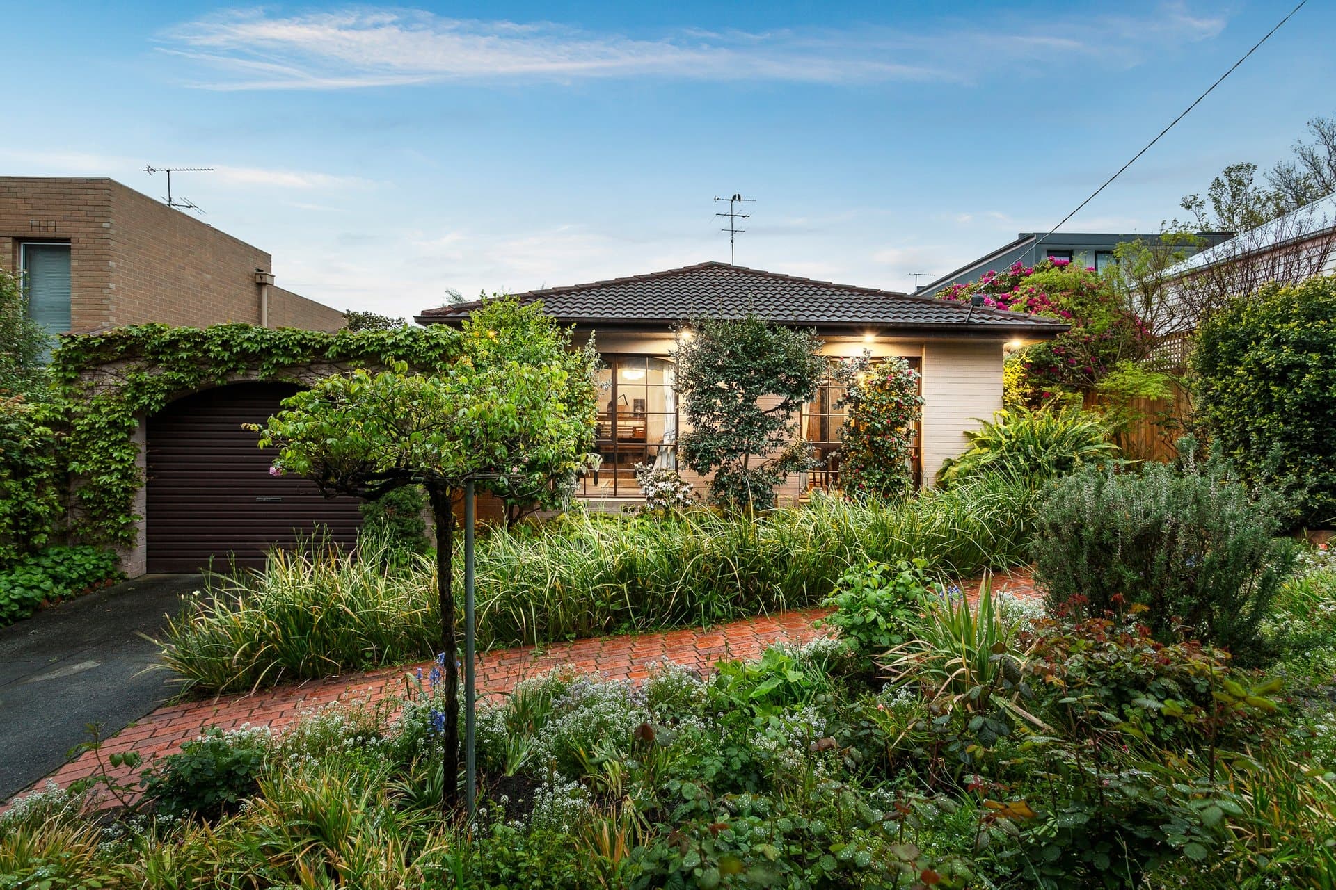 14 Church Street, Canterbury - Image 1