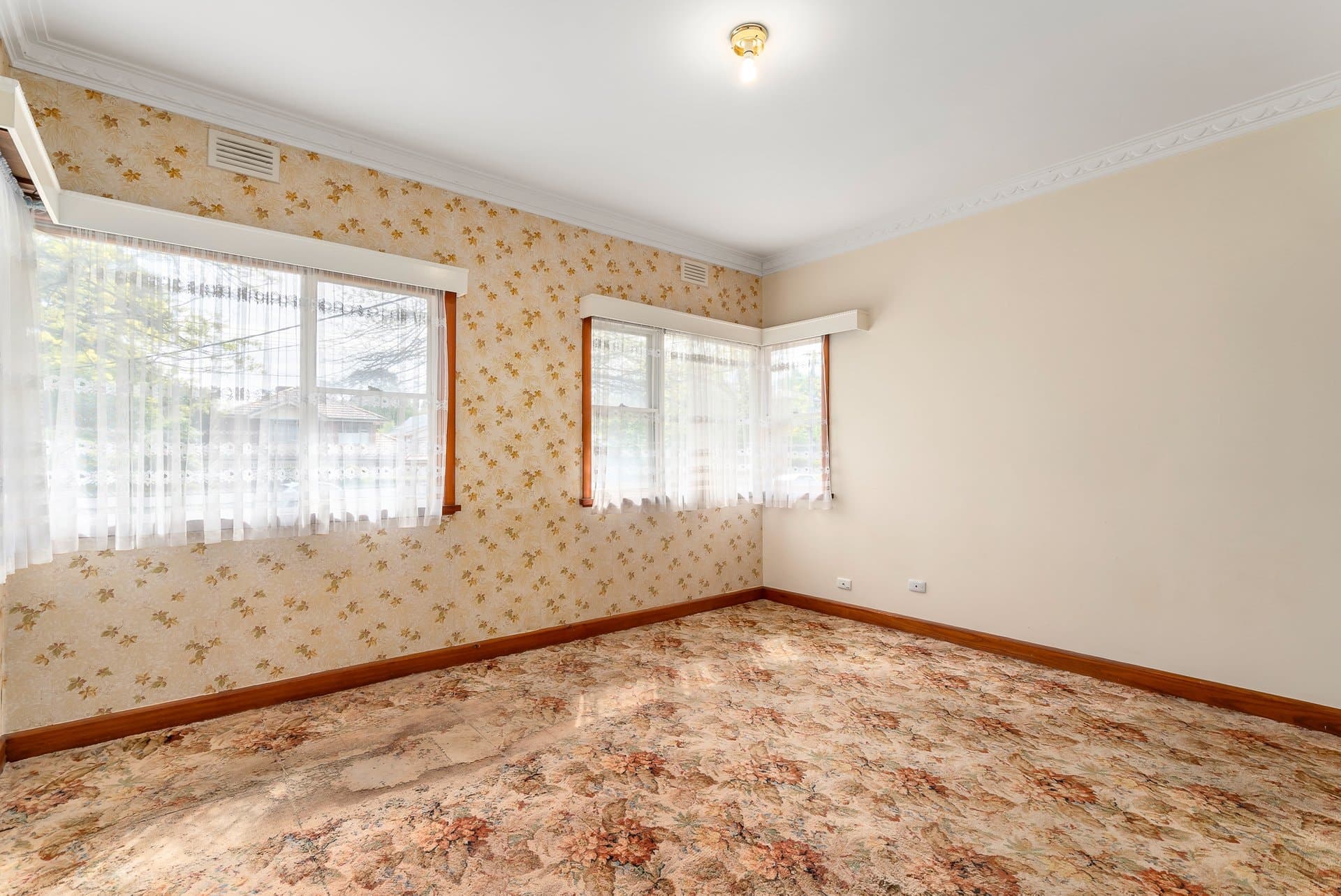 24 Pine Street, Surrey Hills - Thumbnail 7