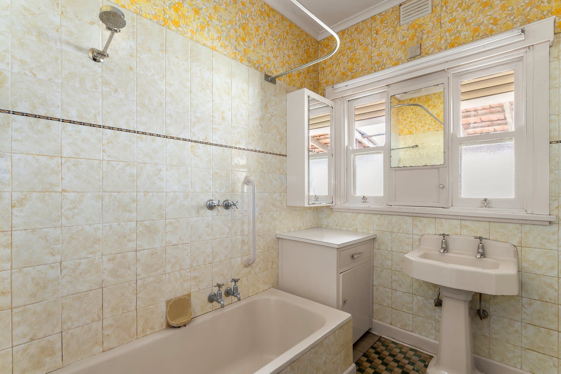 24 Pine Street, Surrey Hills - Thumbnail 8