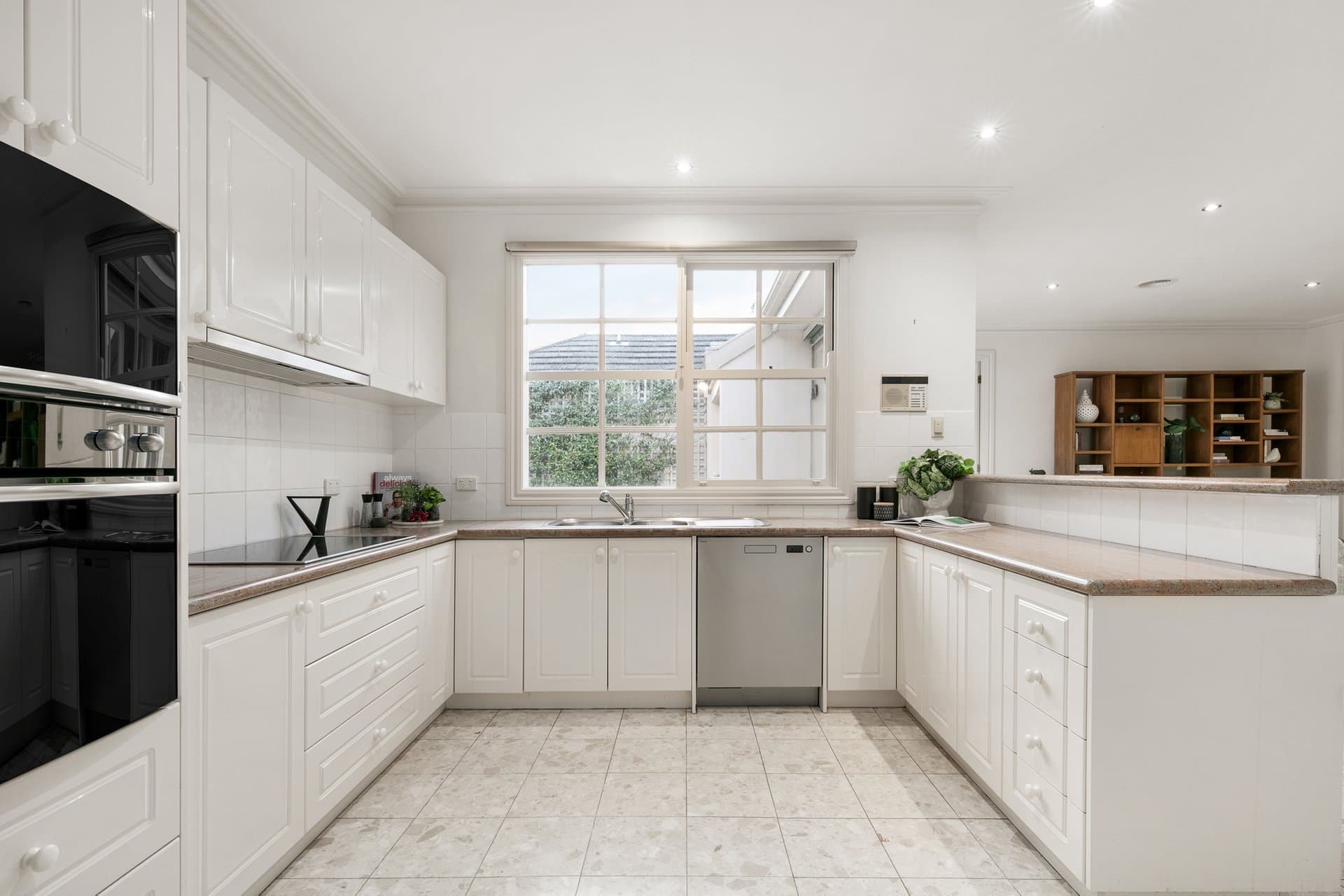 9 Merrion Place, Kew - Thumbnail 5