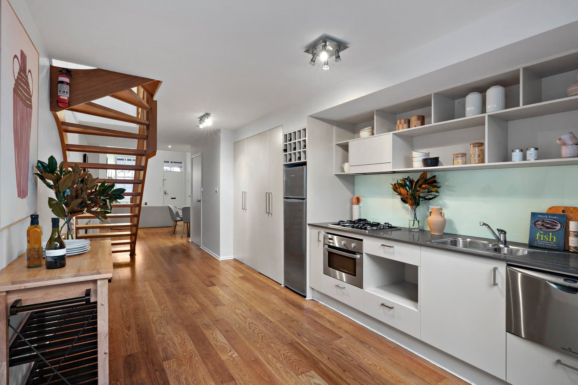 24 Brooke Street, Albert Park - Thumbnail 3