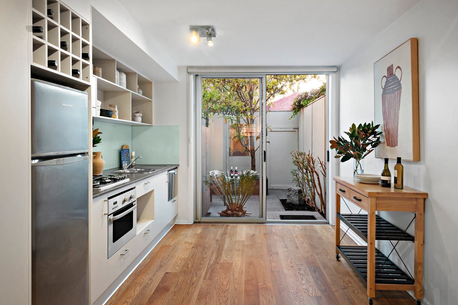 24 Brooke Street, Albert Park - Thumbnail 4