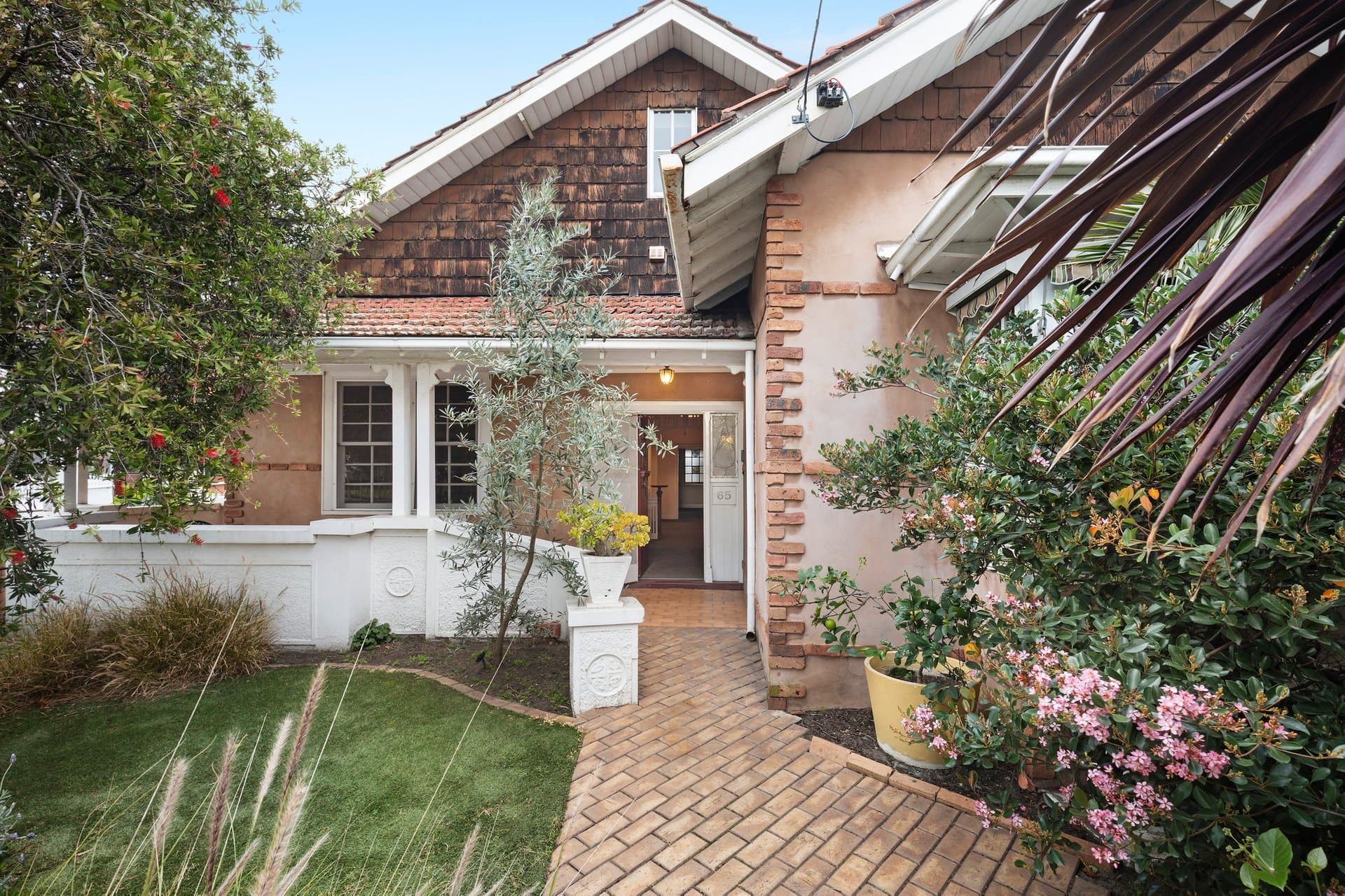65 Bridge Street, Port Melbourne - Image 1