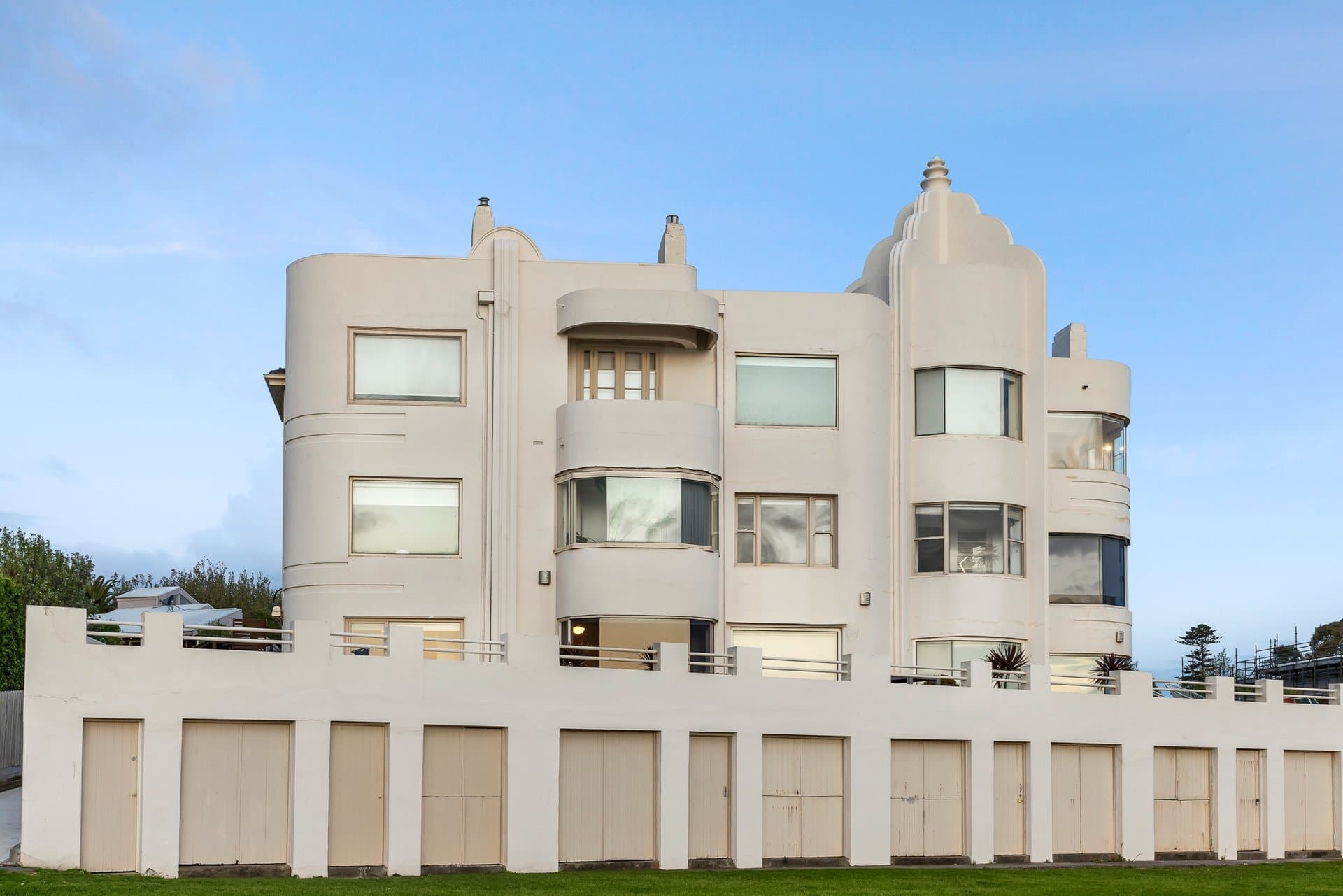 9/29 Seacombe Grove, Brighton - Image 1