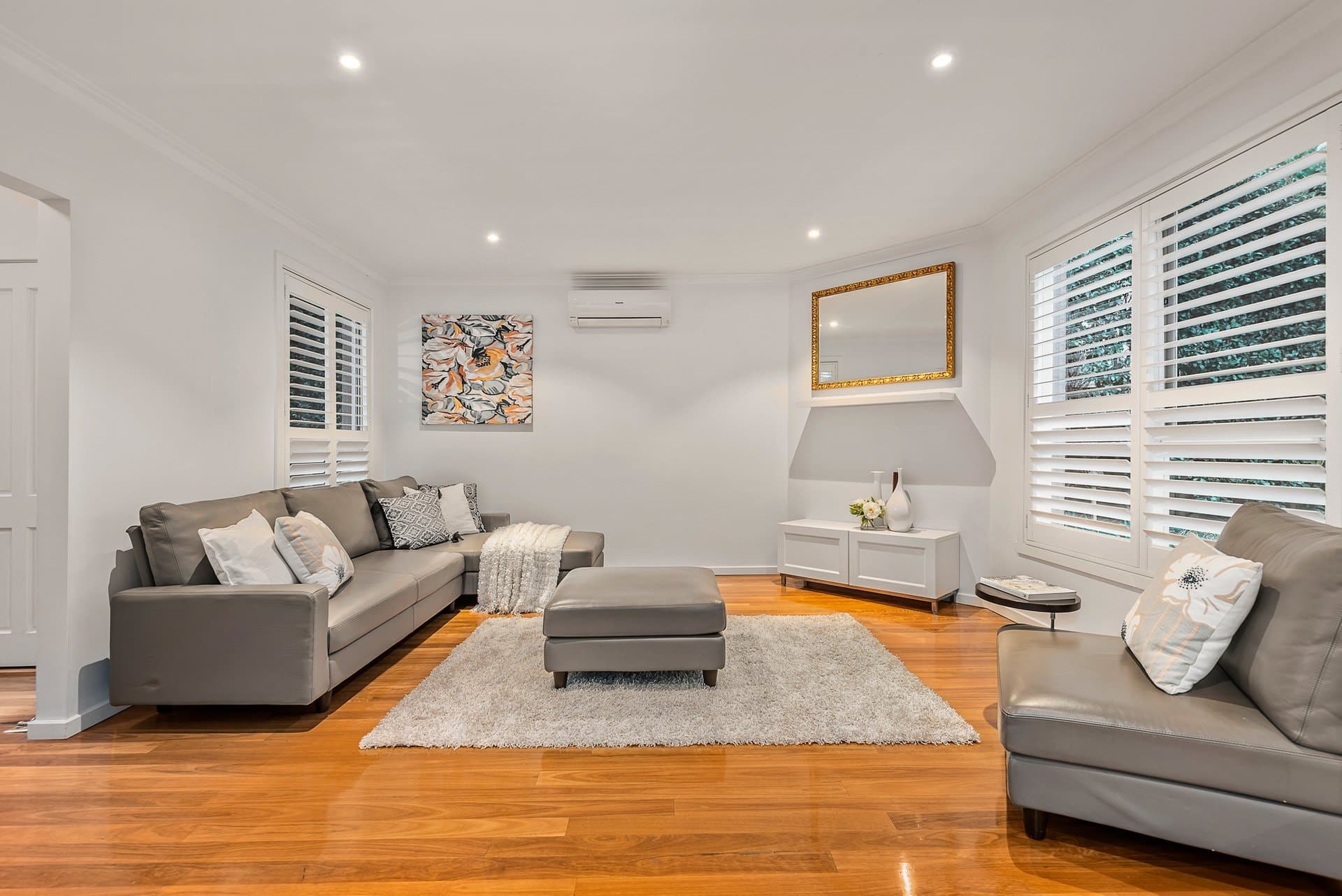 2/16 Liddiard Street, Hawthorn - Thumbnail 2