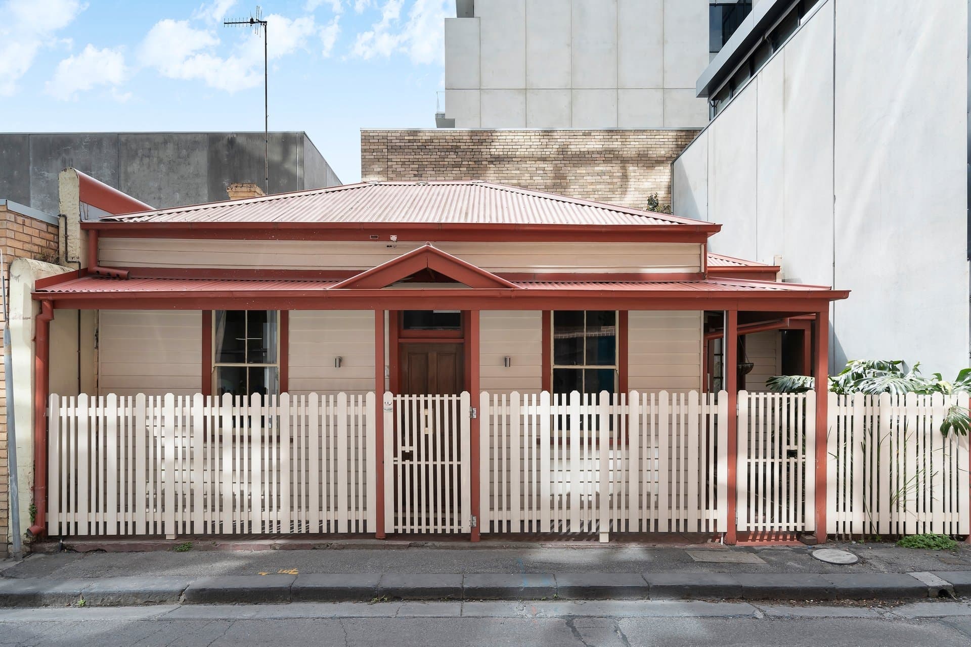 1 Fitzgibbon Street, Cremorne - Thumbnail 2